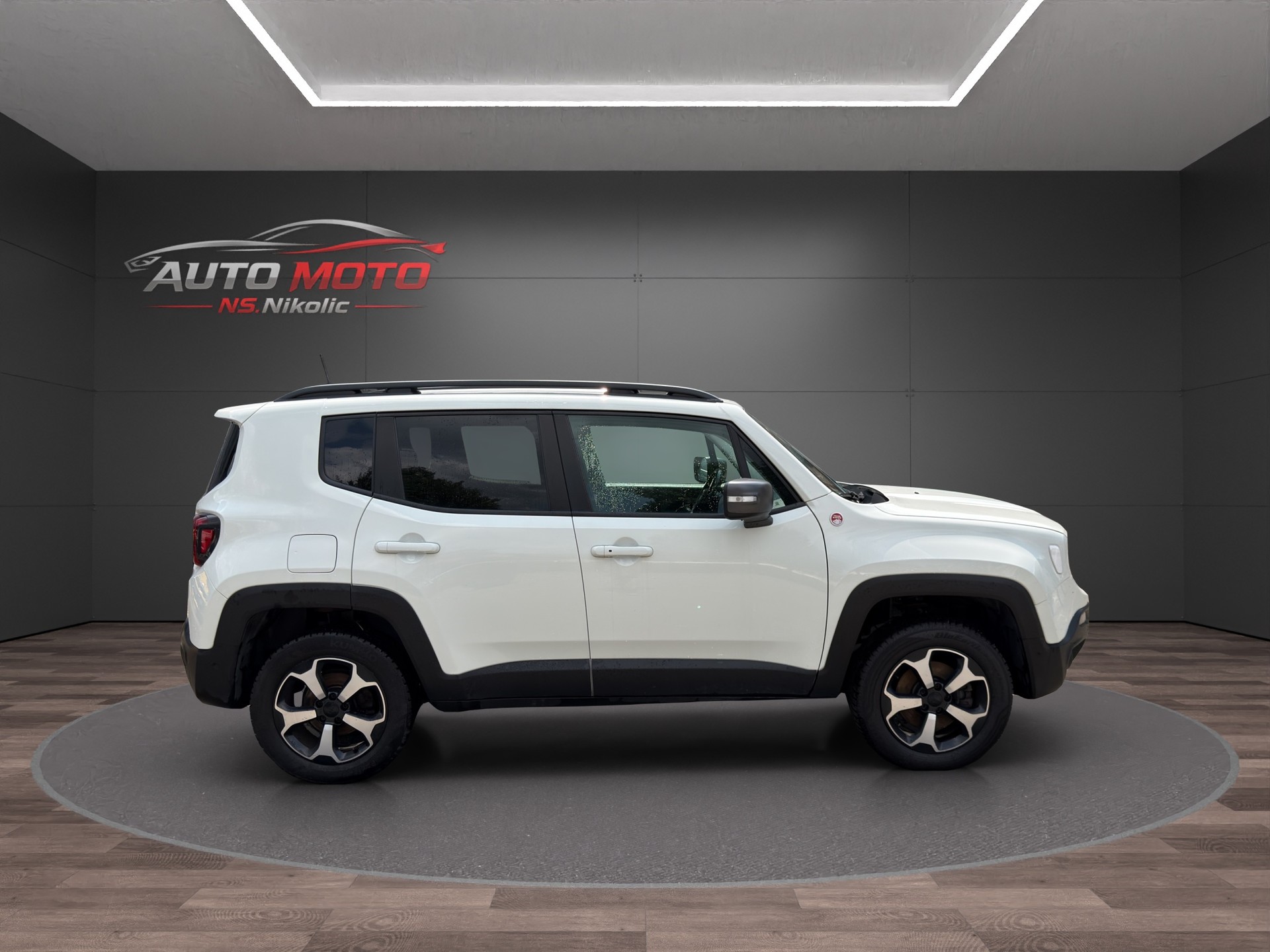 JEEP Renegade 2.0 MJ Trailhawk AWD + Low Range 9ATX-image-5