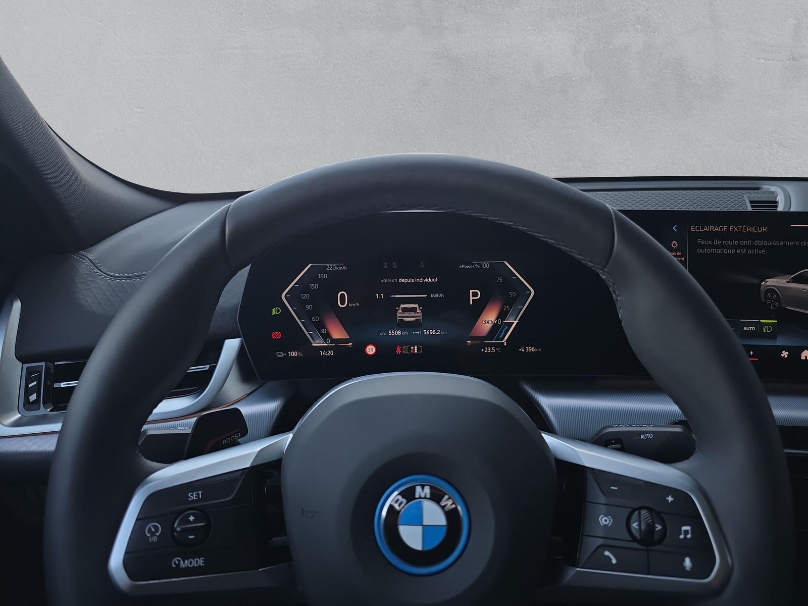 BMW iX2 30 M Sport Pro xDrive U10 (CH) AHK ** Roues hiver incluse **-image-23