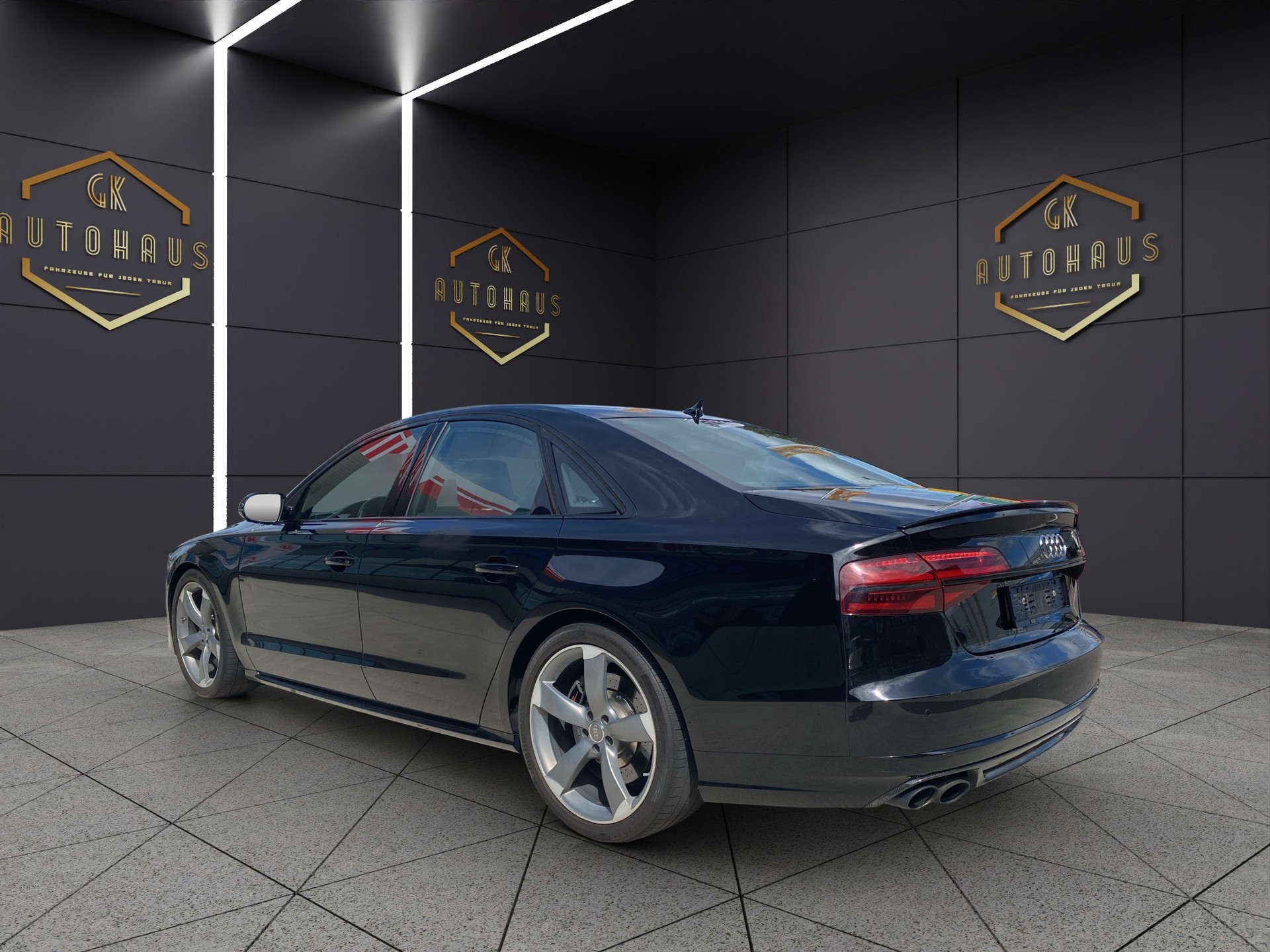 AUDI S8 4.0 TFSI V8 plus quattro tiptronic-image-2