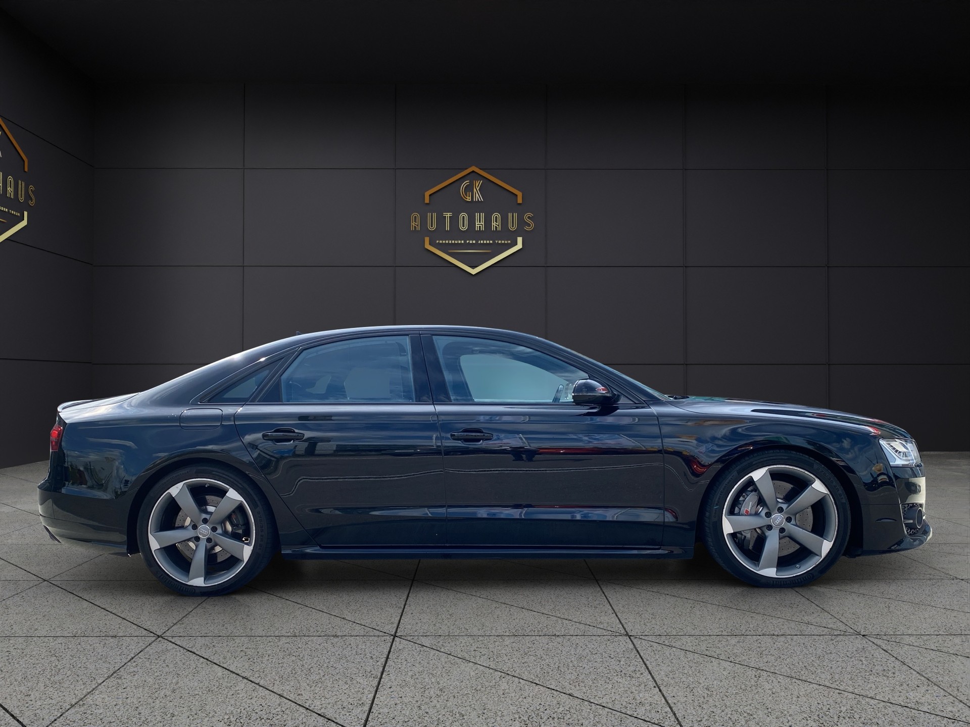 AUDI S8 4.0 TFSI V8 plus quattro tiptronic-image-5