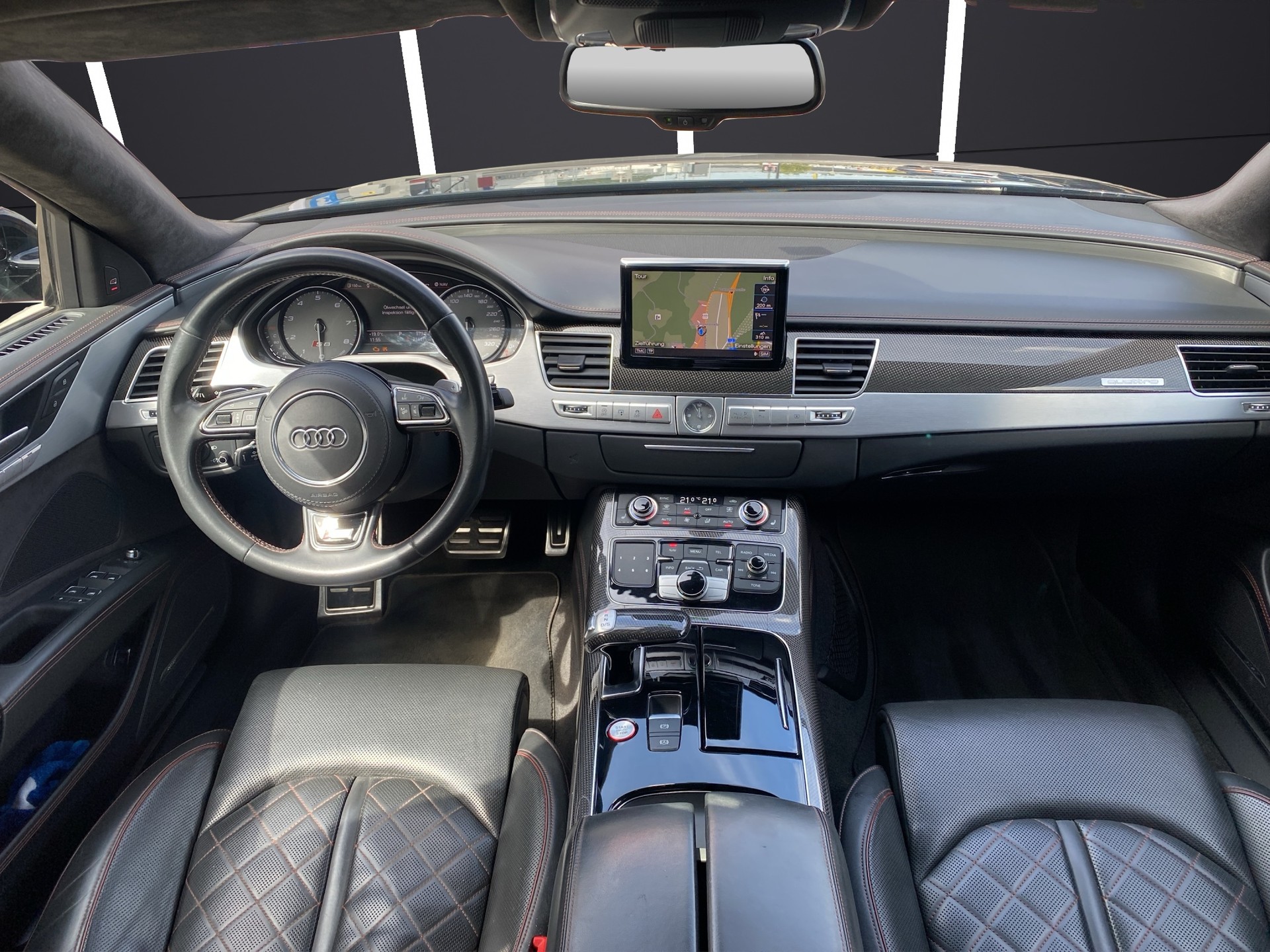 AUDI S8 4.0 TFSI V8 plus quattro tiptronic-image-9