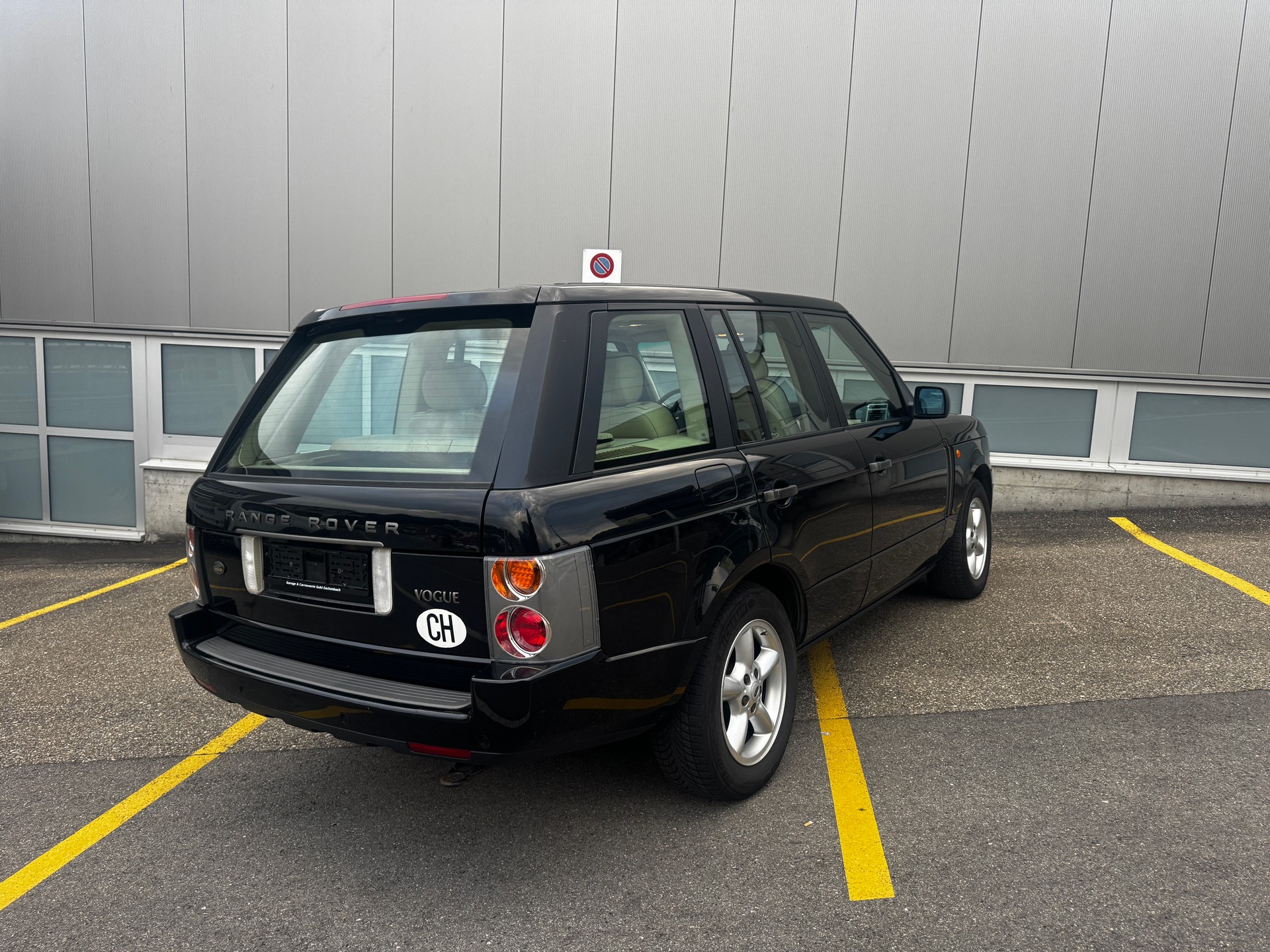 LAND ROVER Range Rover 4.4 V8 Vogue Automatic-image-2