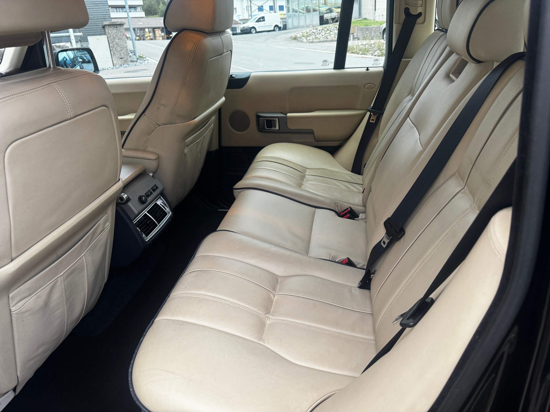 LAND ROVER Range Rover 4.4 V8 Vogue Automatic-image-6