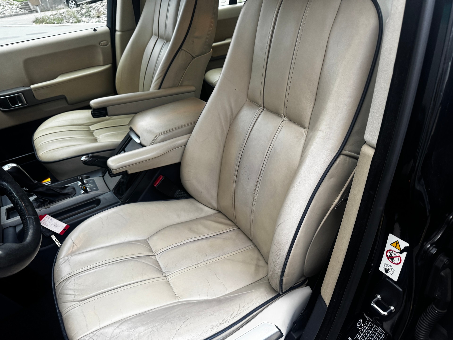LAND ROVER Range Rover 4.4 V8 Vogue Automatic-image-5