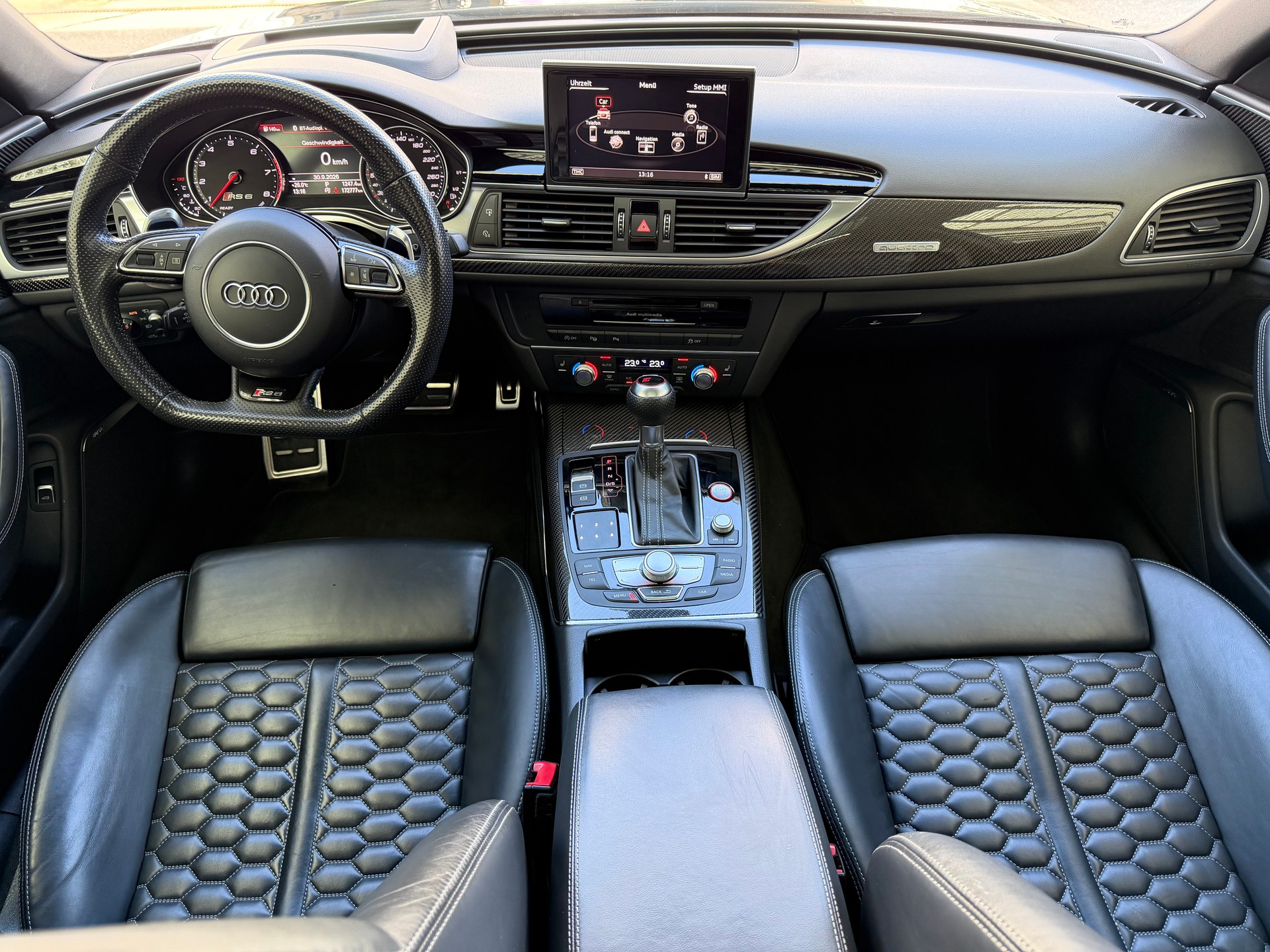 AUDI RS6 Avant 4.0 TFSI V8 quattro Tiptronic-image-10