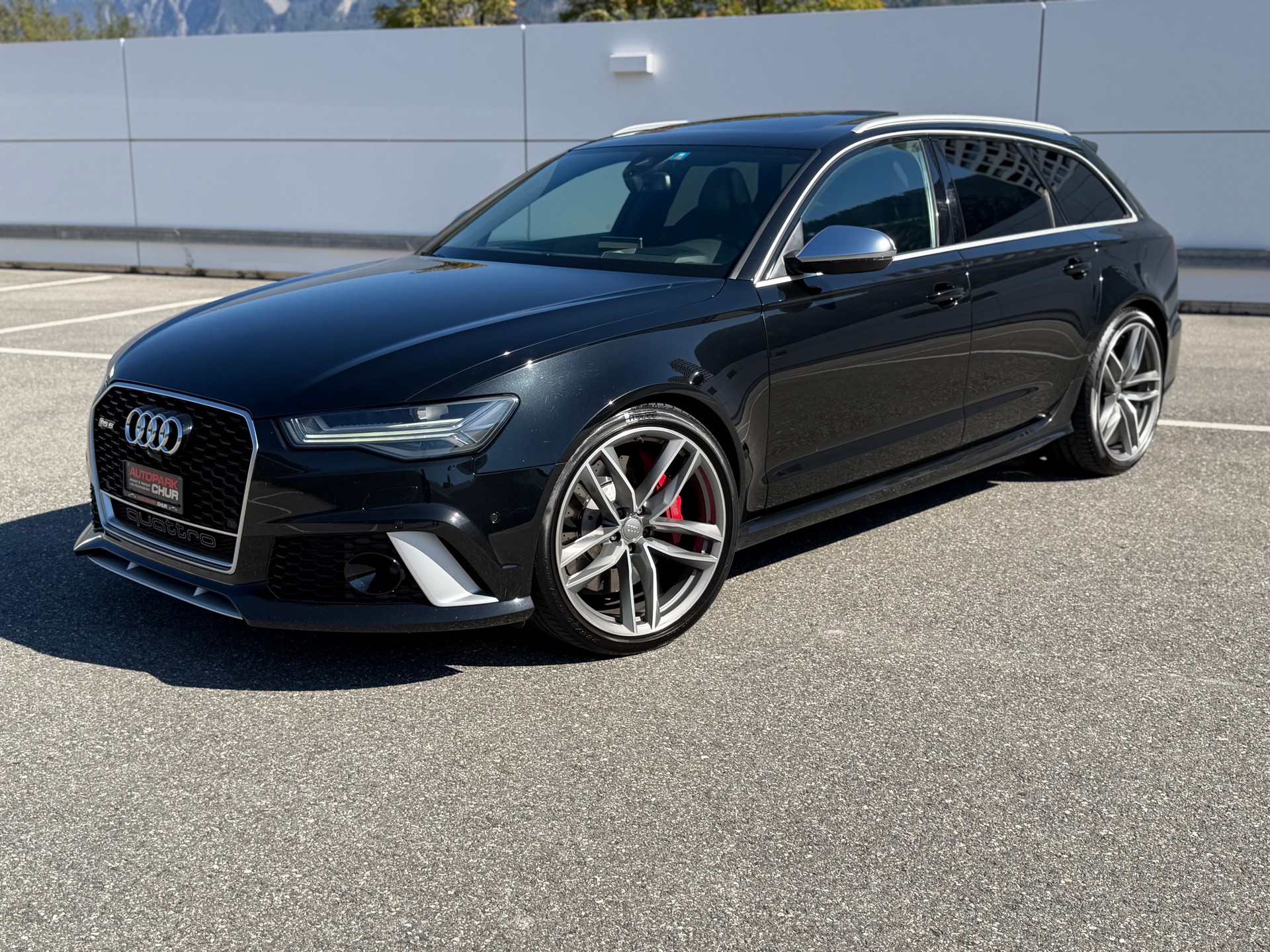 AUDI RS6 Avant 4.0 TFSI V8 quattro Tiptronic-image-1