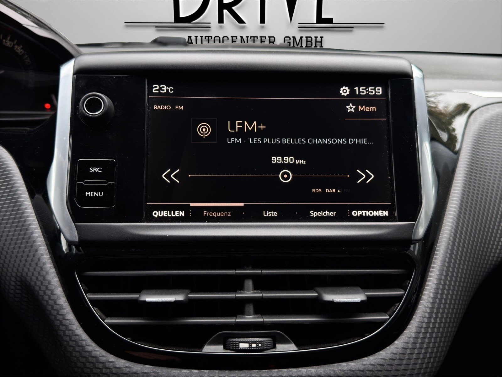 PEUGEOT 2008 1.2 PureTech Style EAT6 *Apple CarPlay*Sitzheizung uvm*-image-14