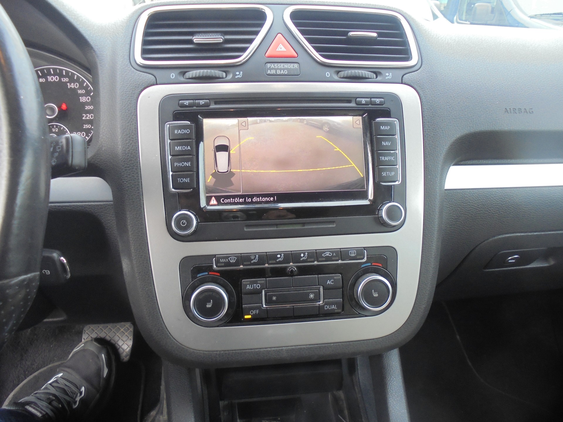 VW Scirocco 2.0 TSI DSG-image-8