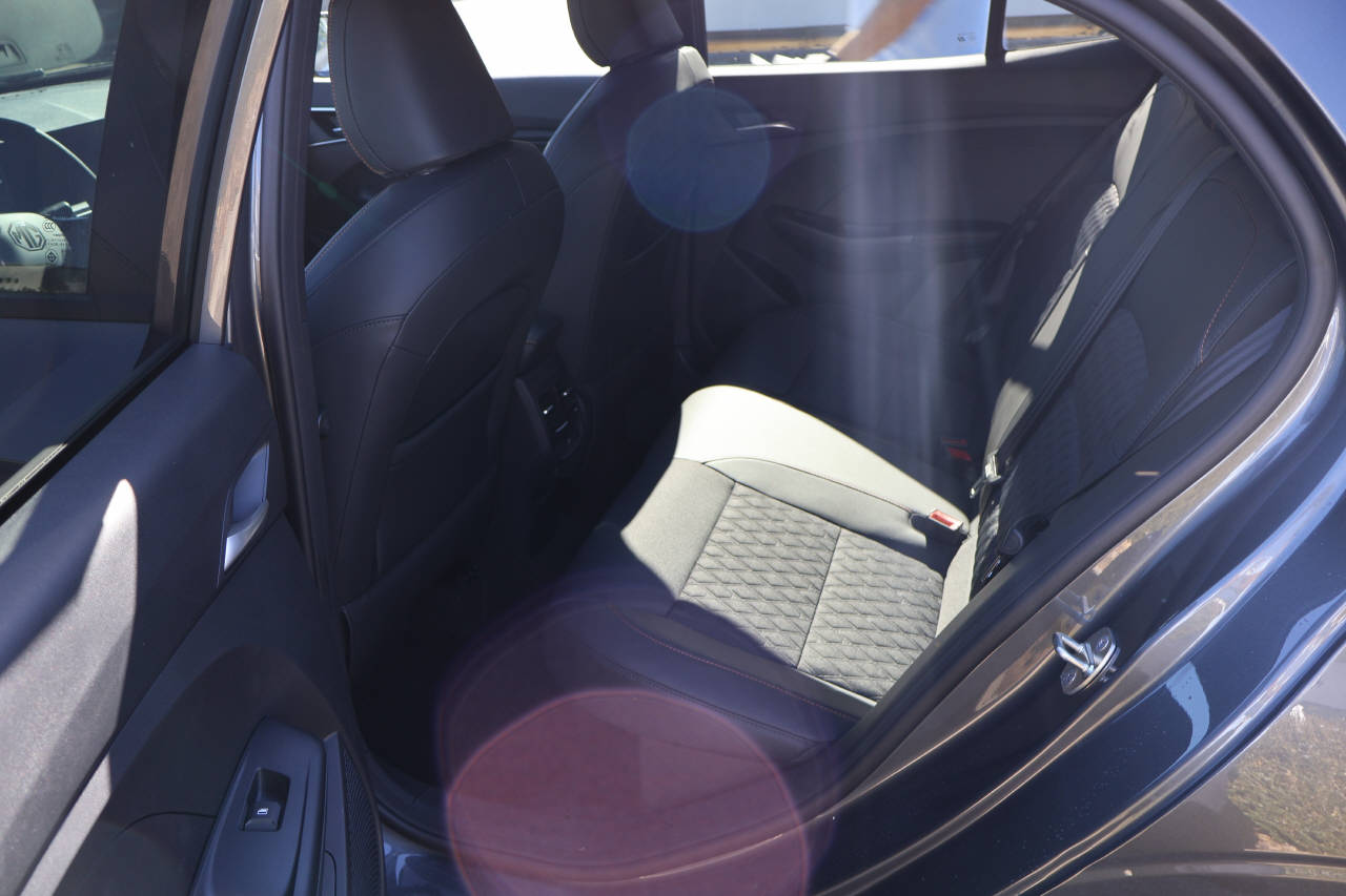 MG 3 1.5 Hybrid Luxury-image-15