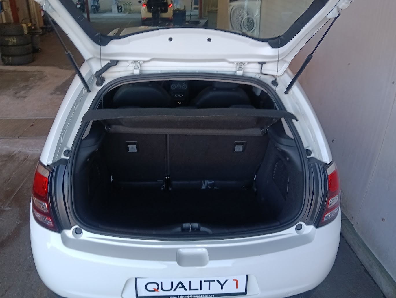 CITROEN C3 1.2i Exclusive-image-6