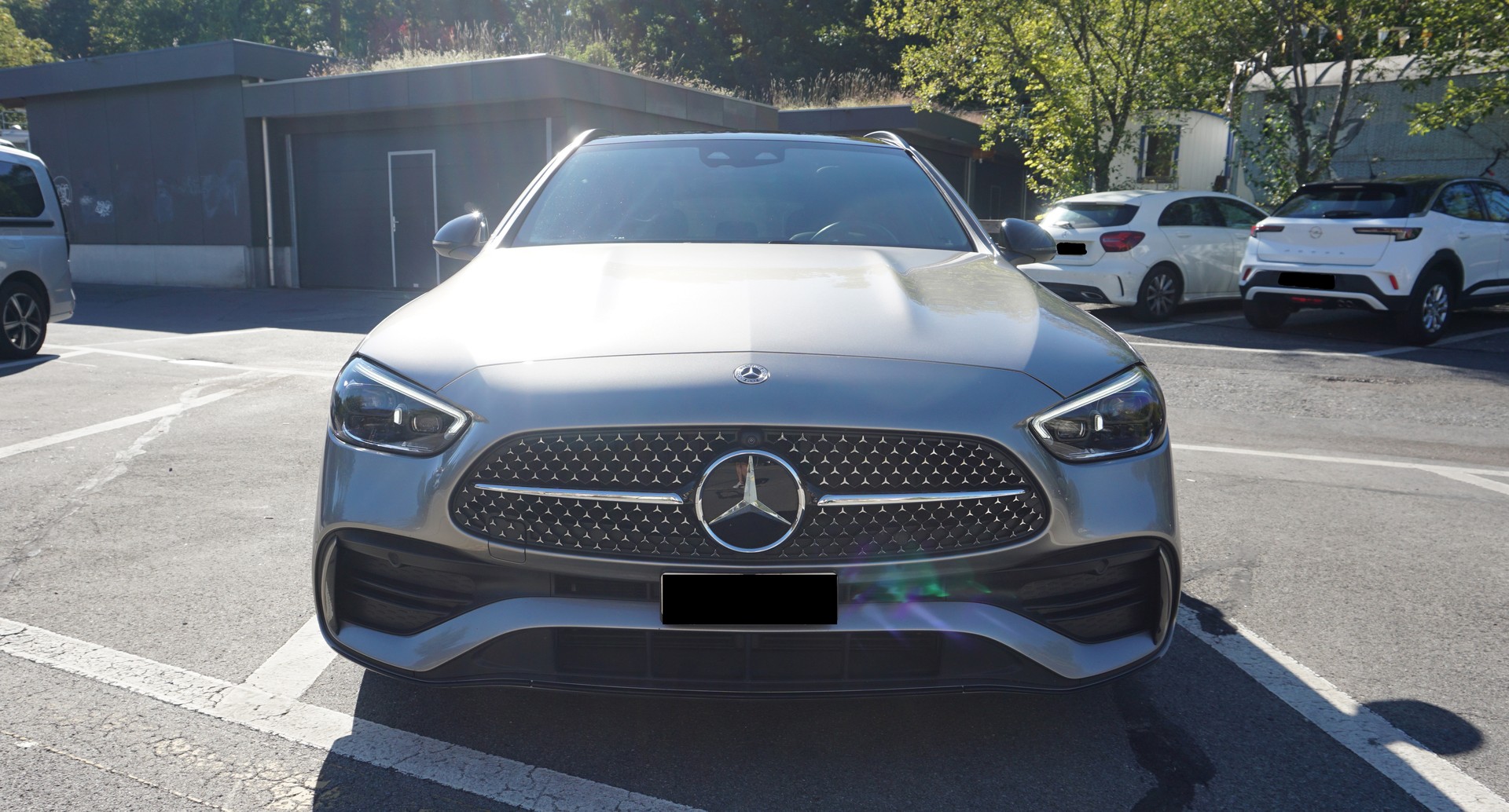 MERCEDES-BENZ C 220 d AMG Line 4matic-image-2