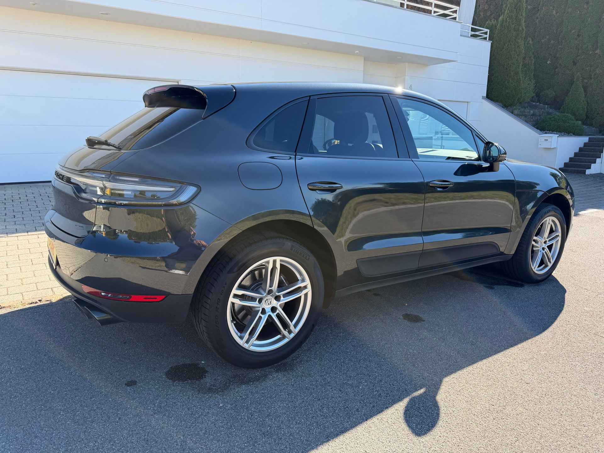 PORSCHE Macan PDK-image-3