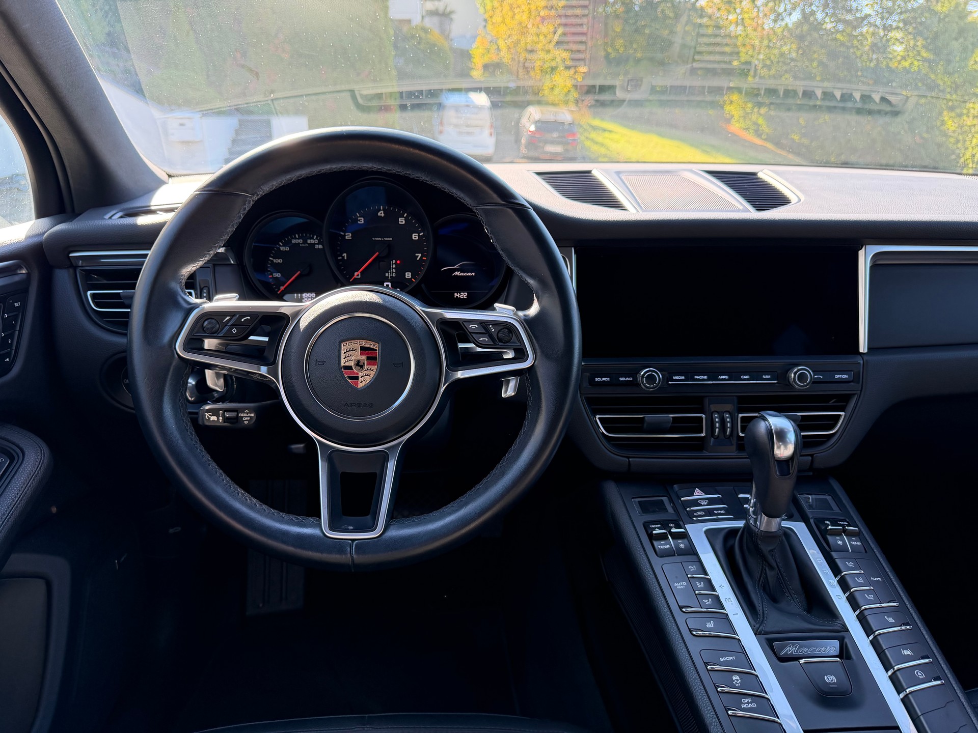 PORSCHE Macan PDK-image-11
