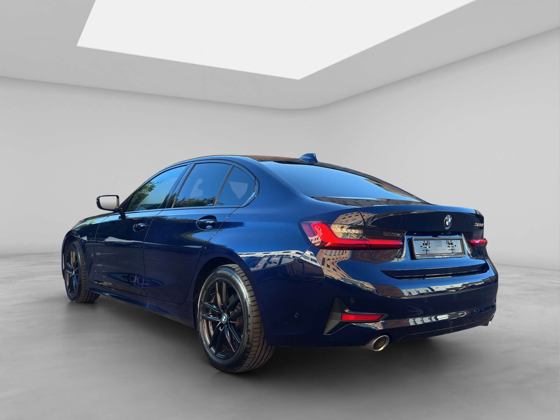 BMW 320d 48V Steptronic-image-3