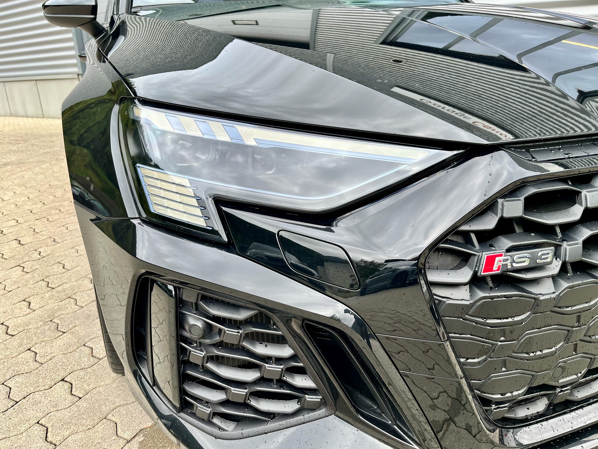 AUDI RS3 Limousine 2.5 TSI quattro S-tronic-image-7