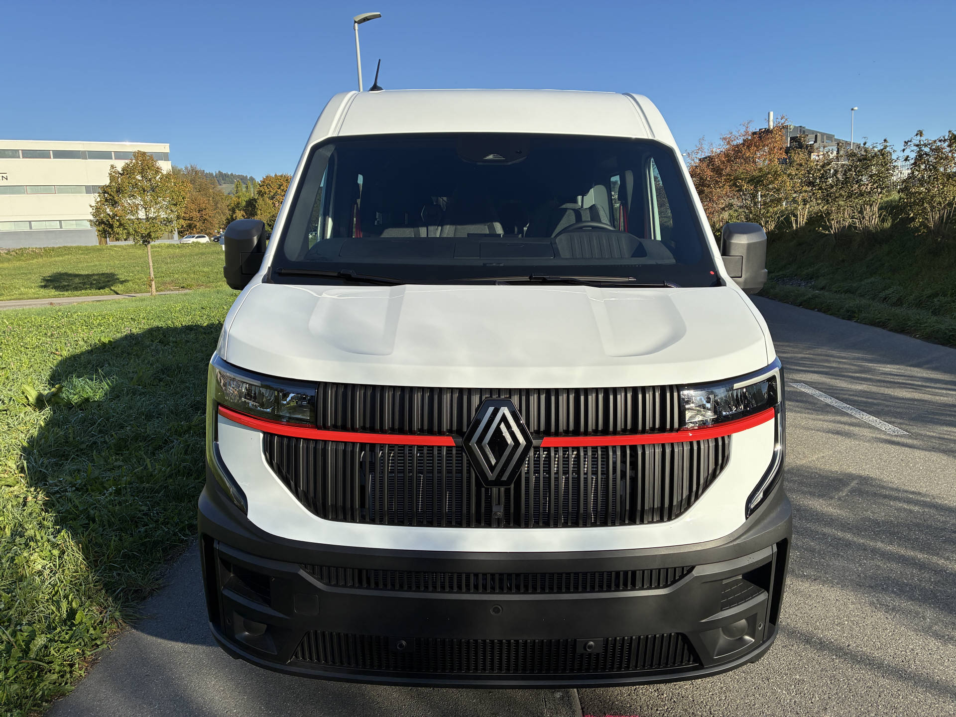 RENAULT Master Crew Kasten L2H2 170 PS-image-6