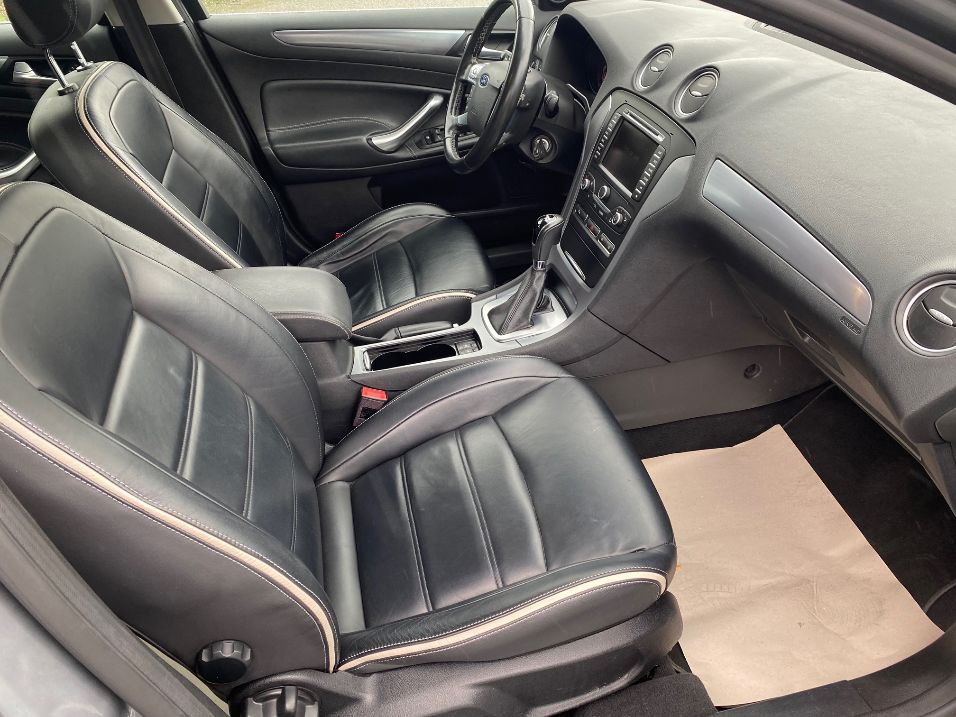 FORD Mondeo 2.0 TDCi 16V Titanium PowerShift-image-5