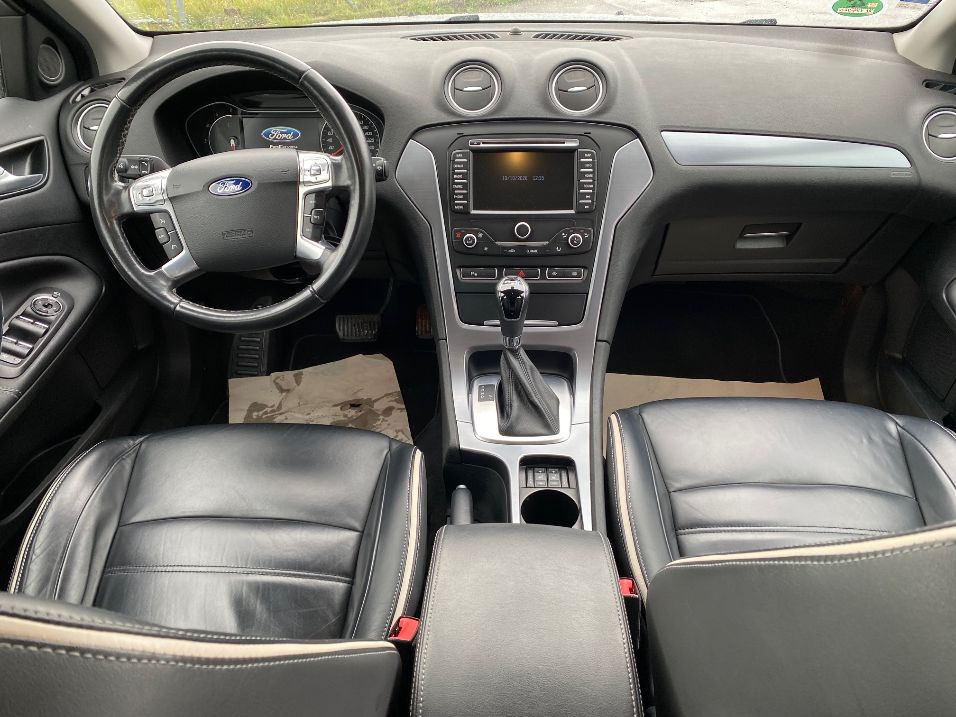 FORD Mondeo 2.0 TDCi 16V Titanium PowerShift-image-4