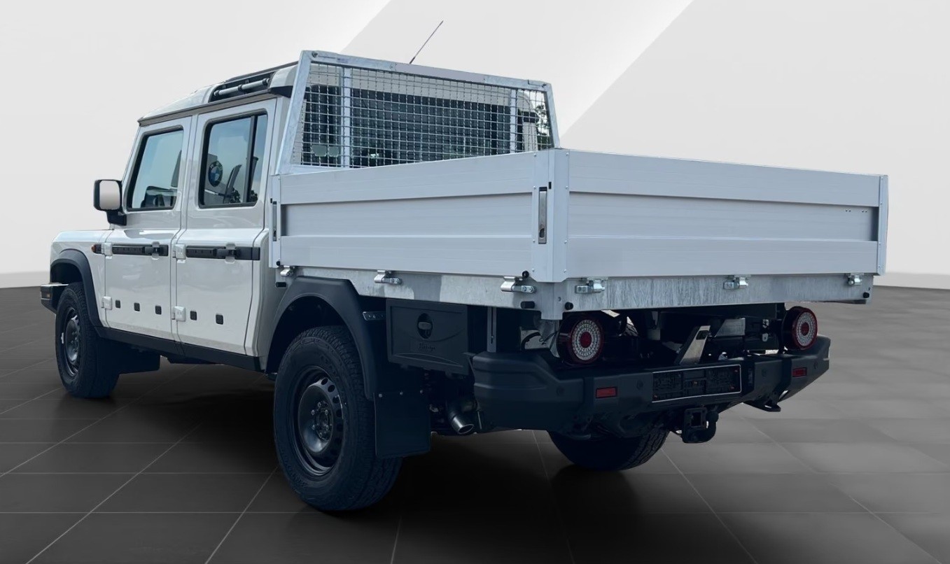 INEOS Grenadier 3.0D Utility Wagon 5-Sitz-image-3