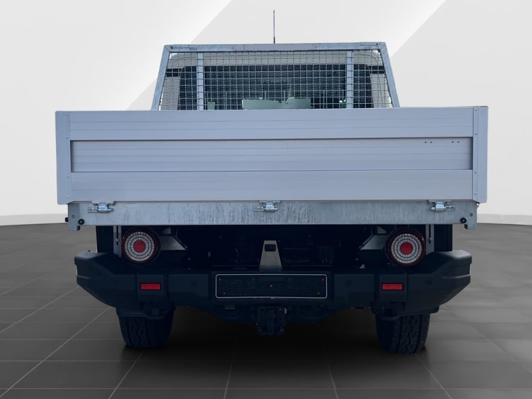 INEOS Grenadier 3.0D Utility Wagon 5-Sitz-image-4