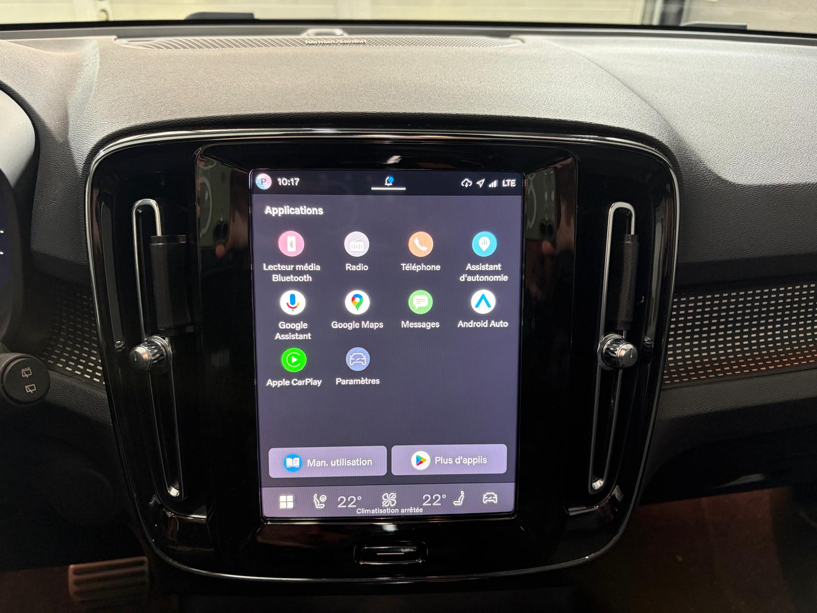 VOLVO XC40 Recharge P8 Twin AWD Pure Electric Pro-image-26