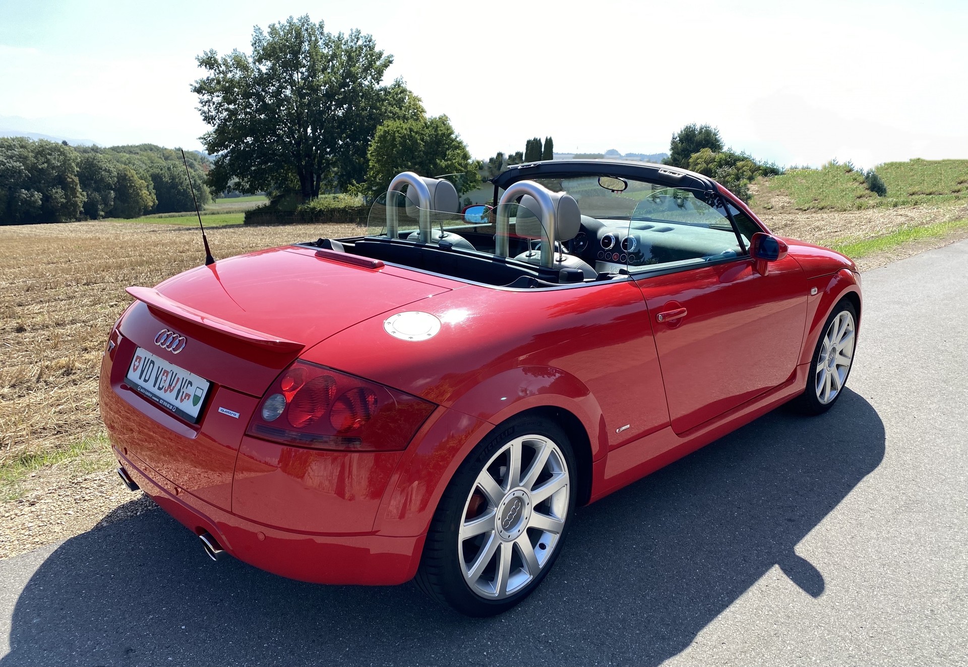 AUDI 1.8 20V Turbo 225 quattro ESP-image-2