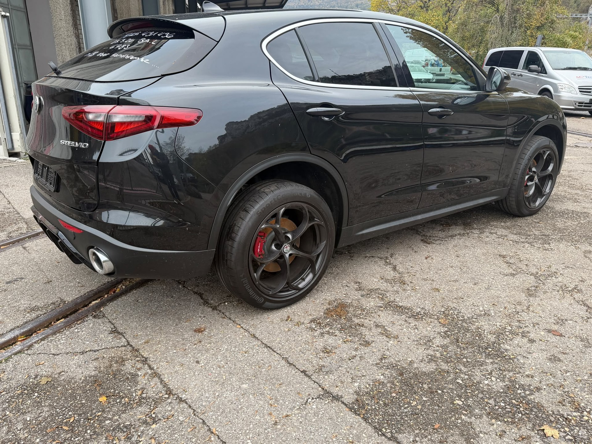 ALFA ROMEO Stelvio 2.0 First Edition Q4 Automatic-image-3
