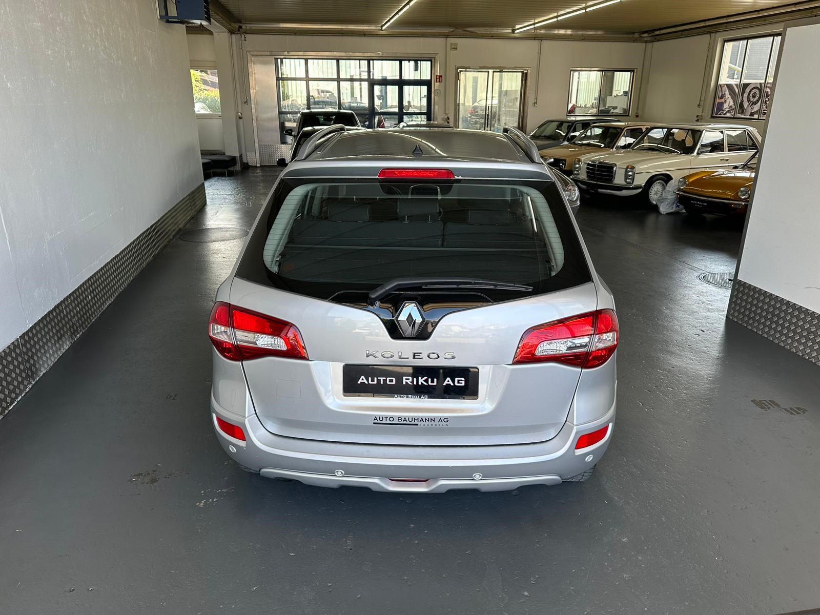 RENAULT Koleos 2.0 dCi Dynamique 4x4 Automatic-image-8