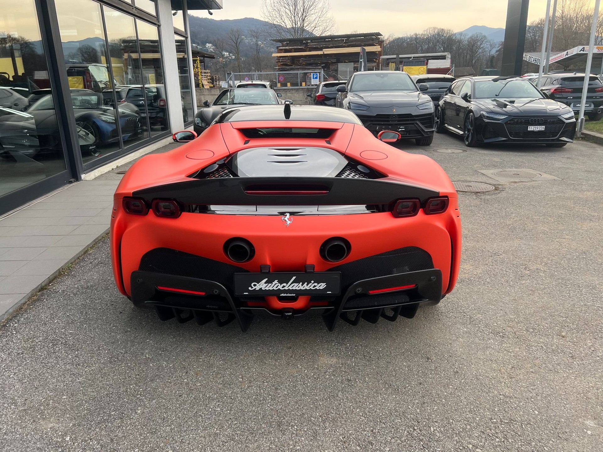 FERRARI SF90 Stradale-image-2