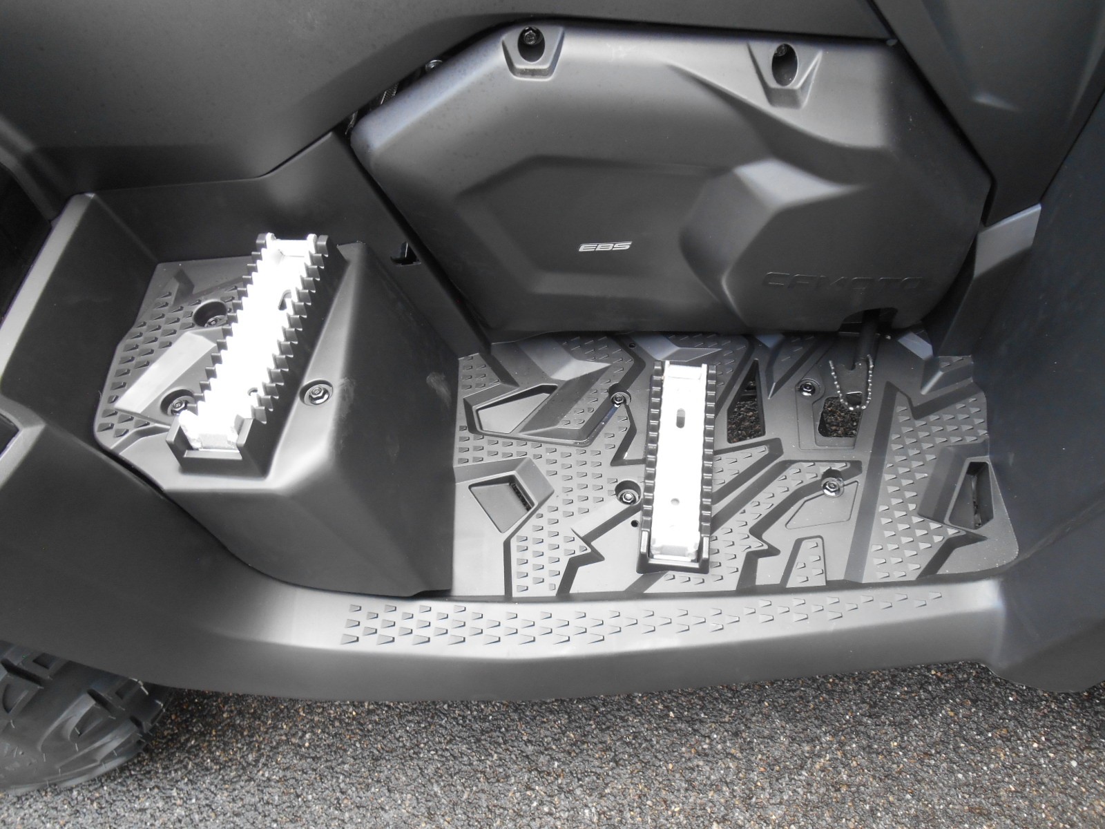 CF MOTO CF 625L DLX EPS 4x4-image-8