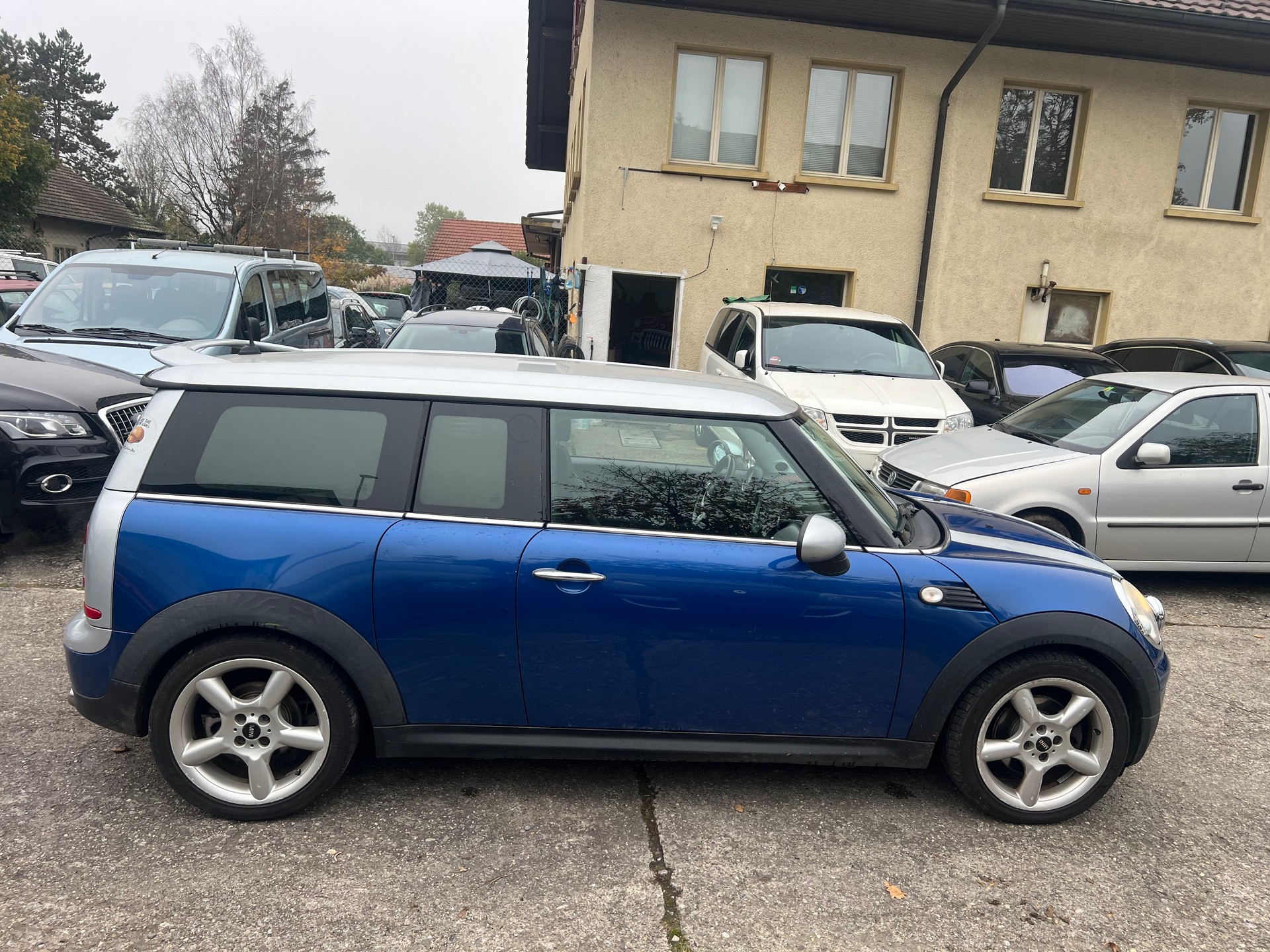 MINI Mini Clubman Cooper D-image-4