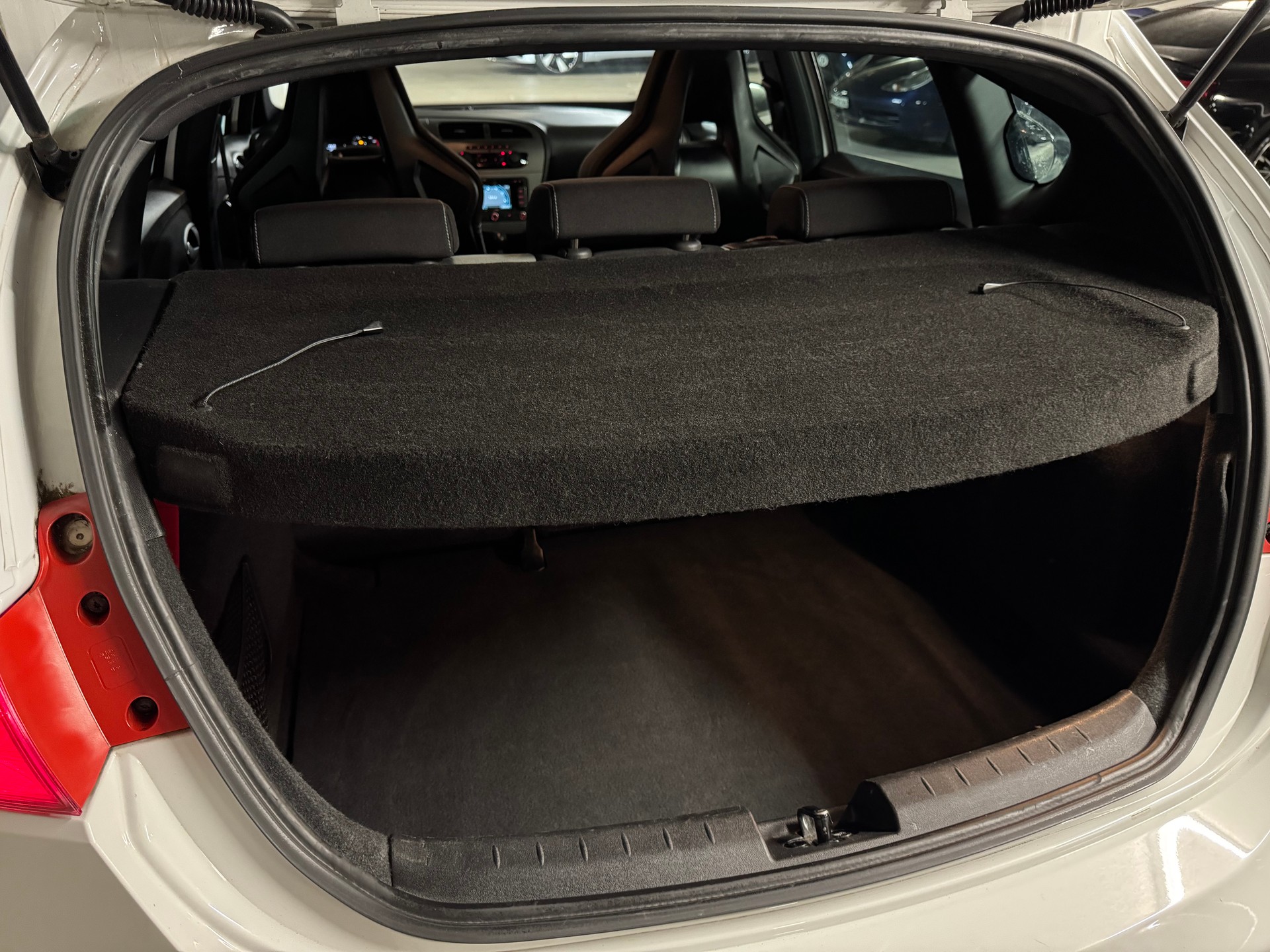 SEAT Leon 2.0 TSI Cupra R310 World Champion Edition-image-26