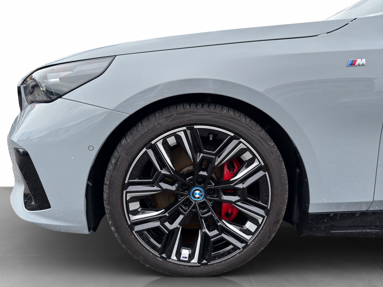 BMW i5 M60 xDrive M Sport Pro-image-25