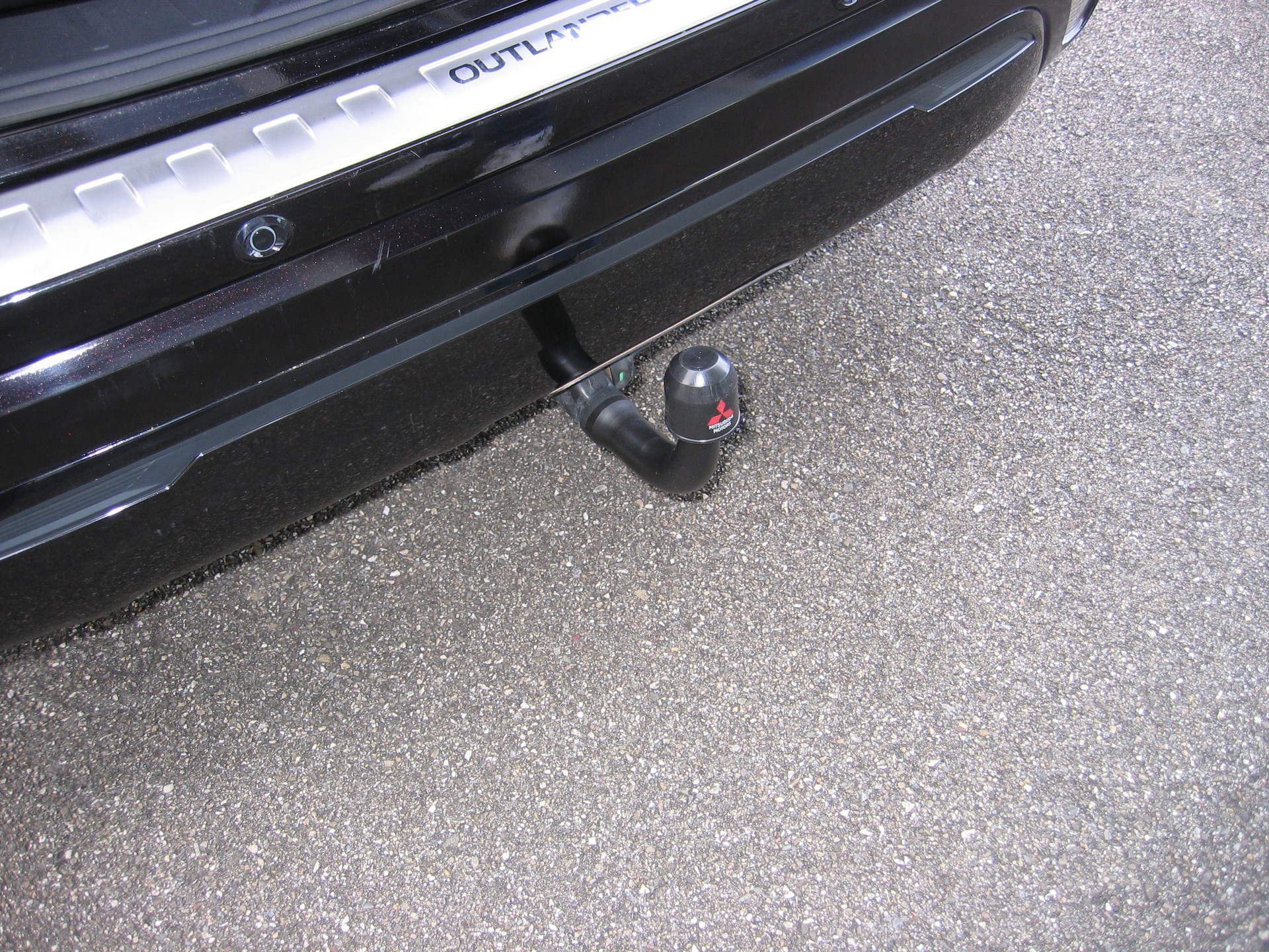 MITSUBISHI Outlander 2.4 PHEV Diamond S-Edition 4WD Automatic-image-9