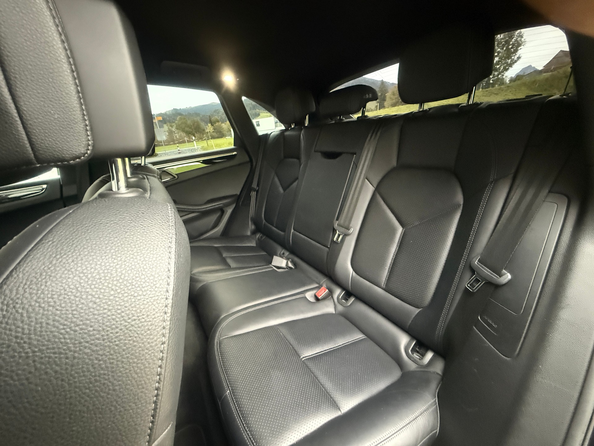 PORSCHE Macan S Diesel PDK-image-10