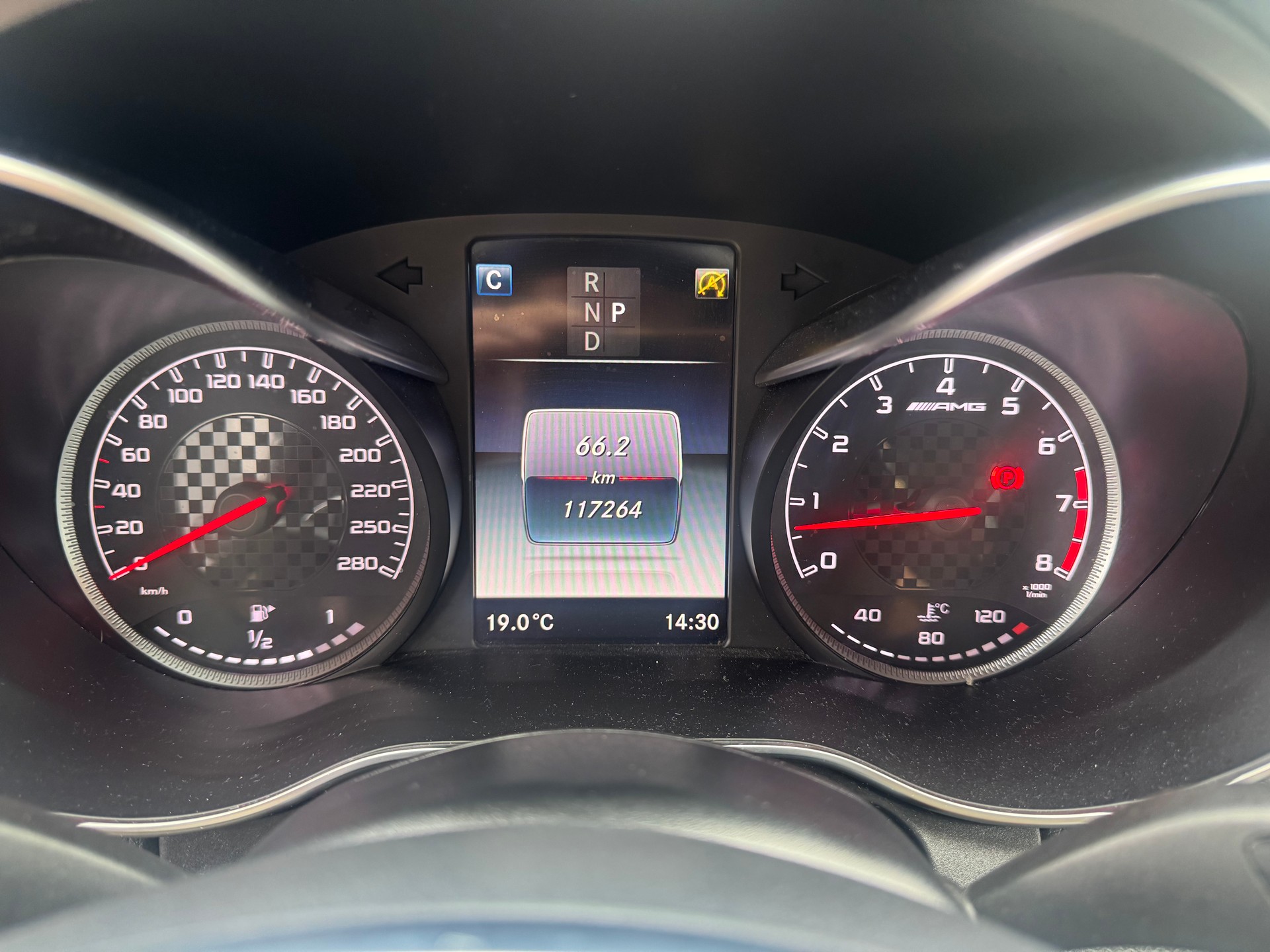 MERCEDES-BENZ C 43 AMG 4Matic 9G-Tronic-image-11