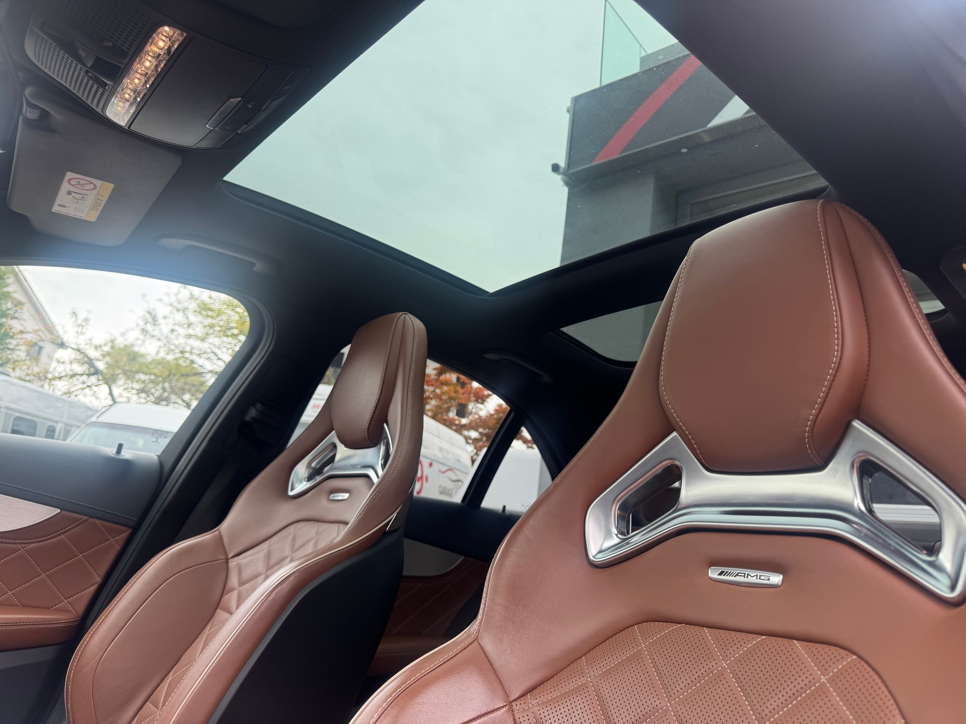 MERCEDES-BENZ C 43 AMG 4Matic 9G-Tronic-image-12