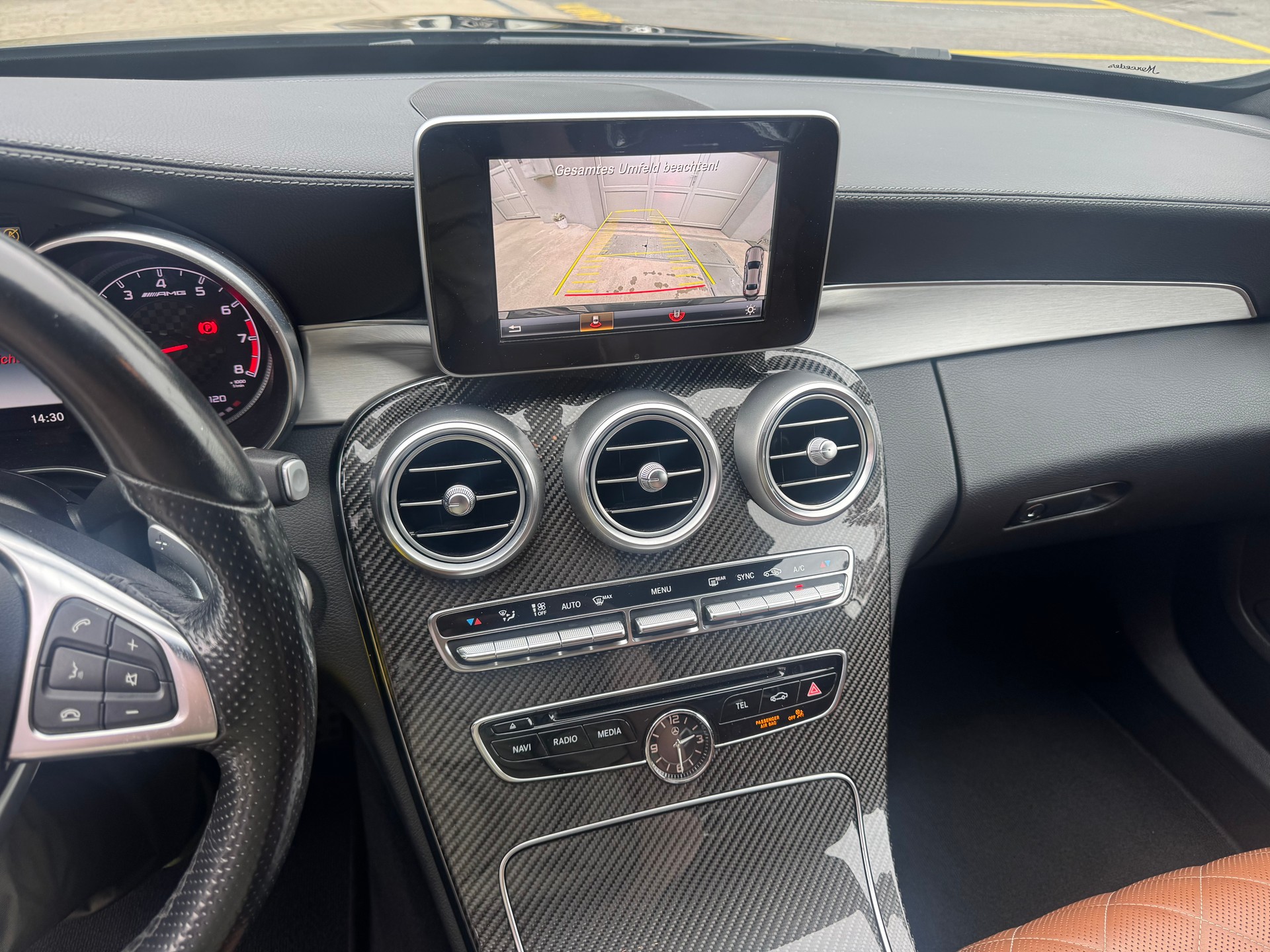 MERCEDES-BENZ C 43 AMG 4Matic 9G-Tronic-image-10