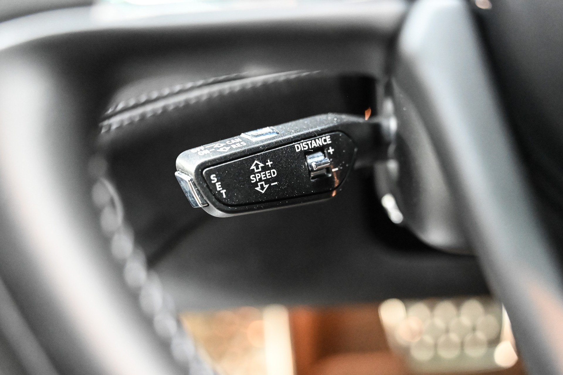 BENTLEY Bentayga 6.0 W12-image-30