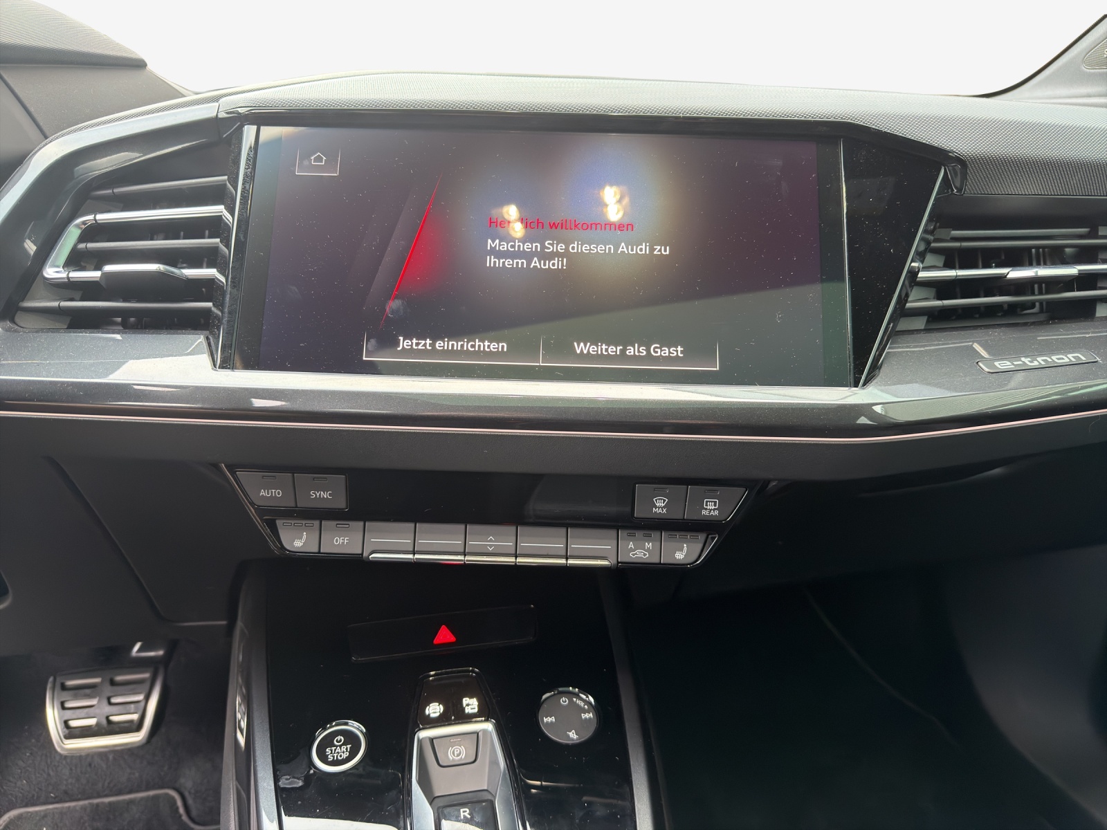AUDI Q4 Sportback e-tron 50 quattro-image-10