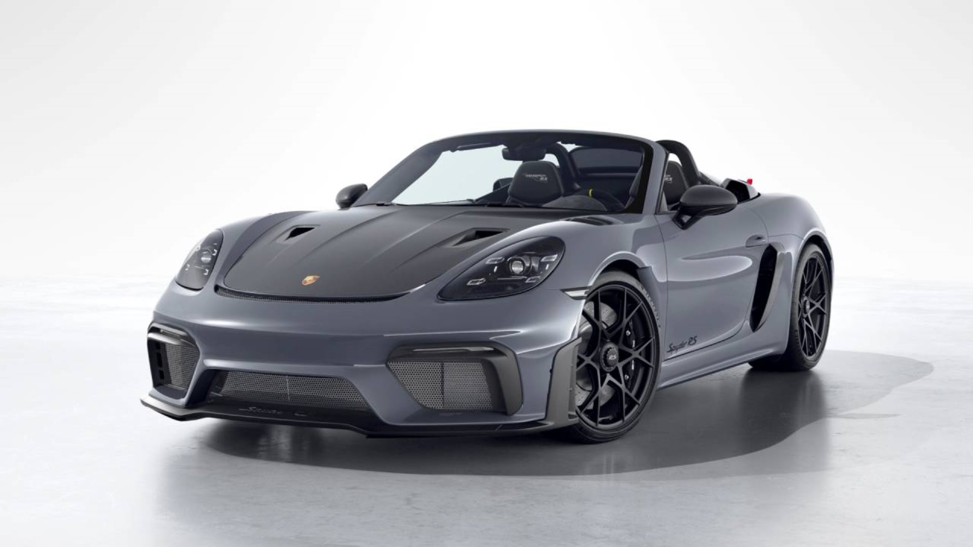 PORSCHE 718 Spyder RS-image-0