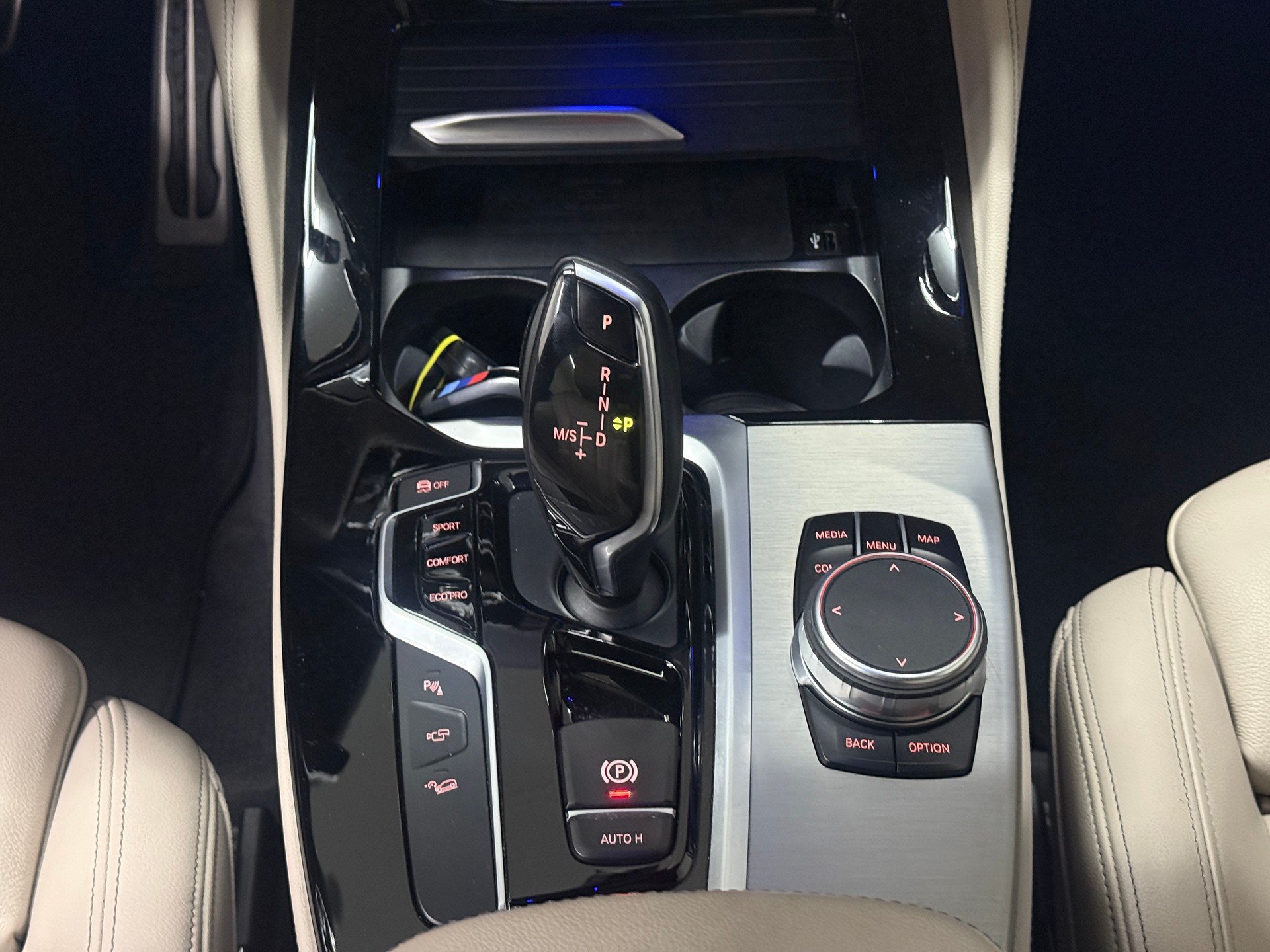 BMW X4 xDrive M40d Steptronic-image-13