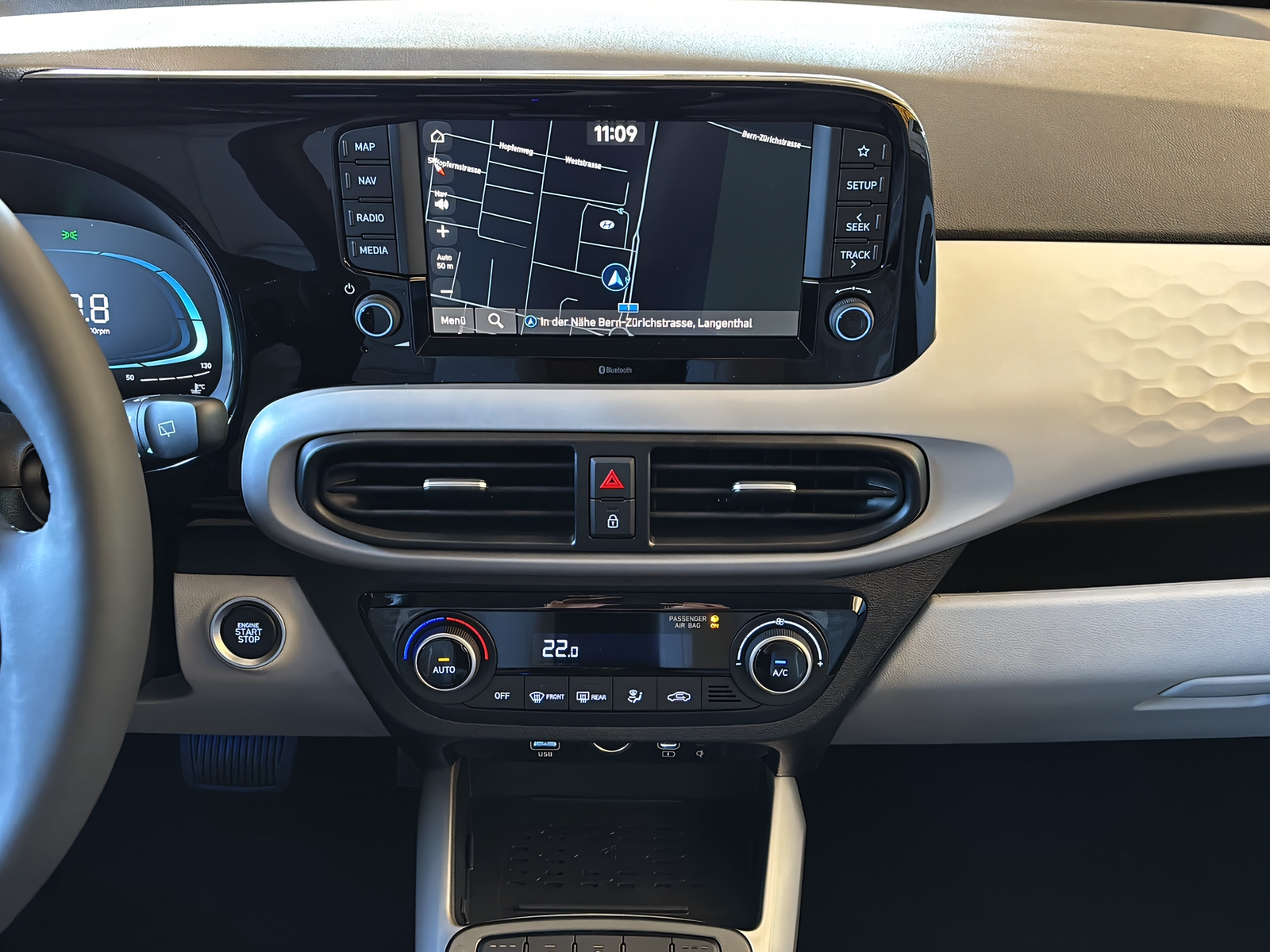 HYUNDAI i10 1.2 Vertex-image-14