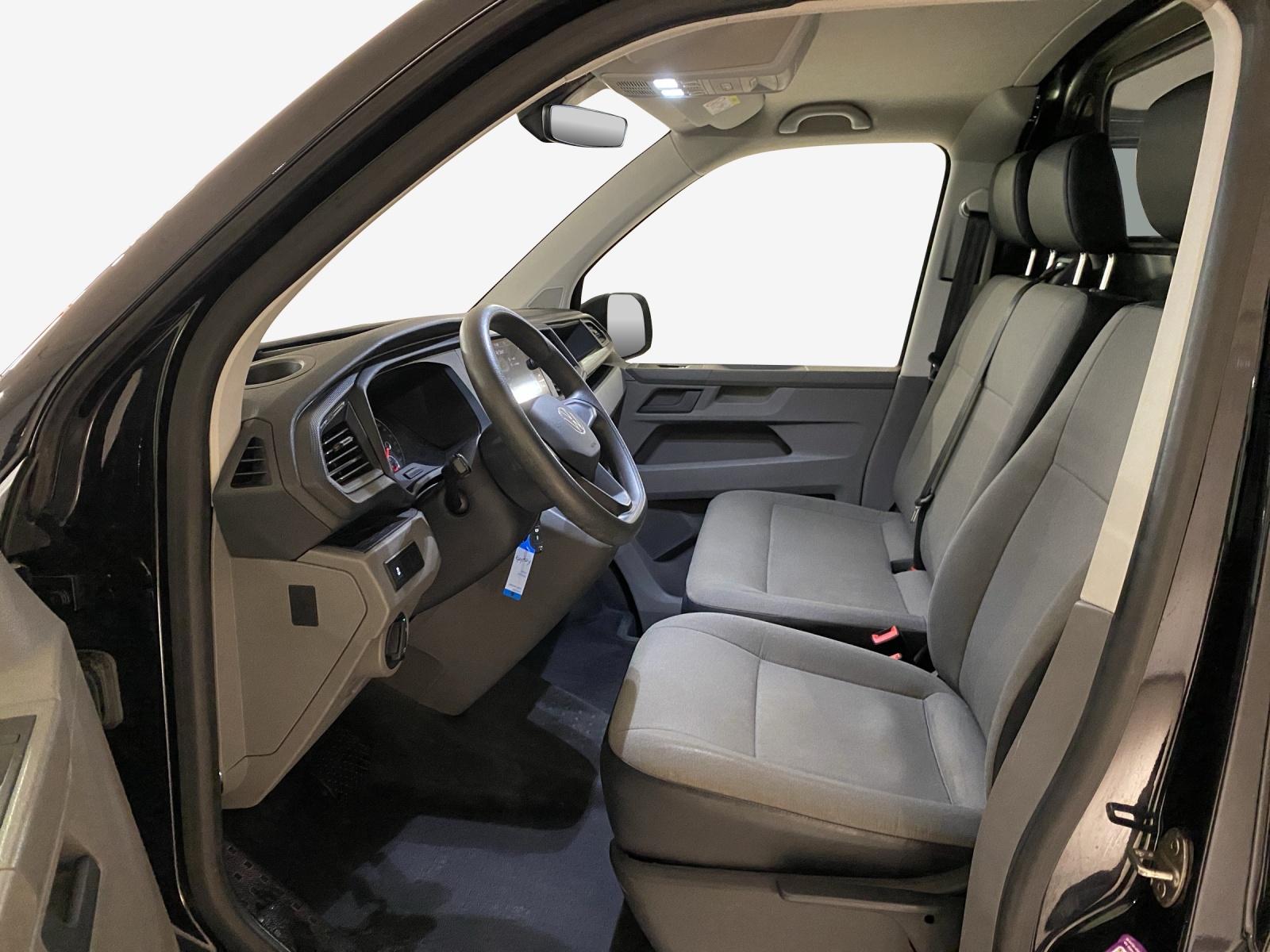 VW T6.1 2.0 TDI 4Motion DSG-image-7