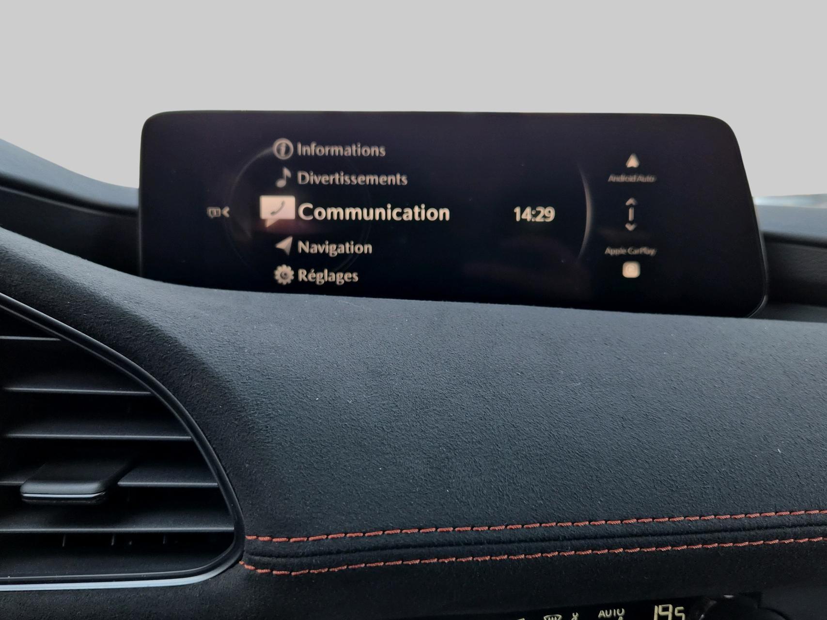 MAZDA 3 Hatchback SKYACTIV-X M Hybrid 186 Nagisa Automat-image-6