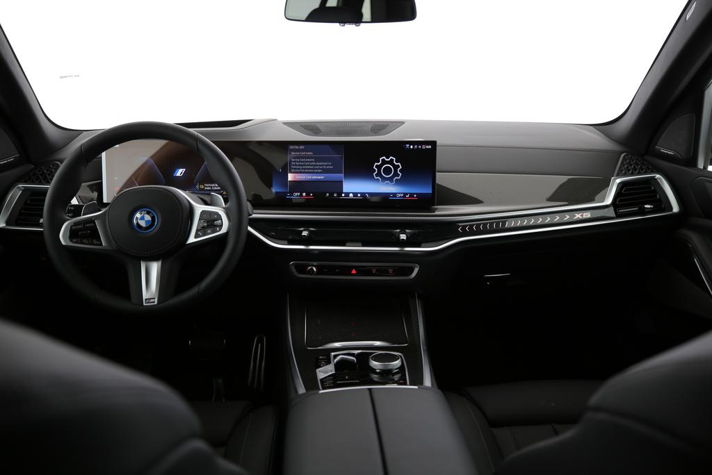 BMW X5 50e xDrive SAG-image-4