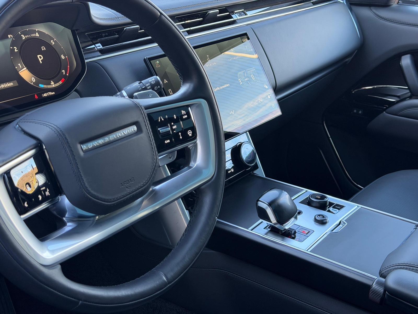 LAND ROVER LAND ROVER Range Rover SV P530 V8 – All Black – Direktionsfahrzeug aus 1. Hand-image-7