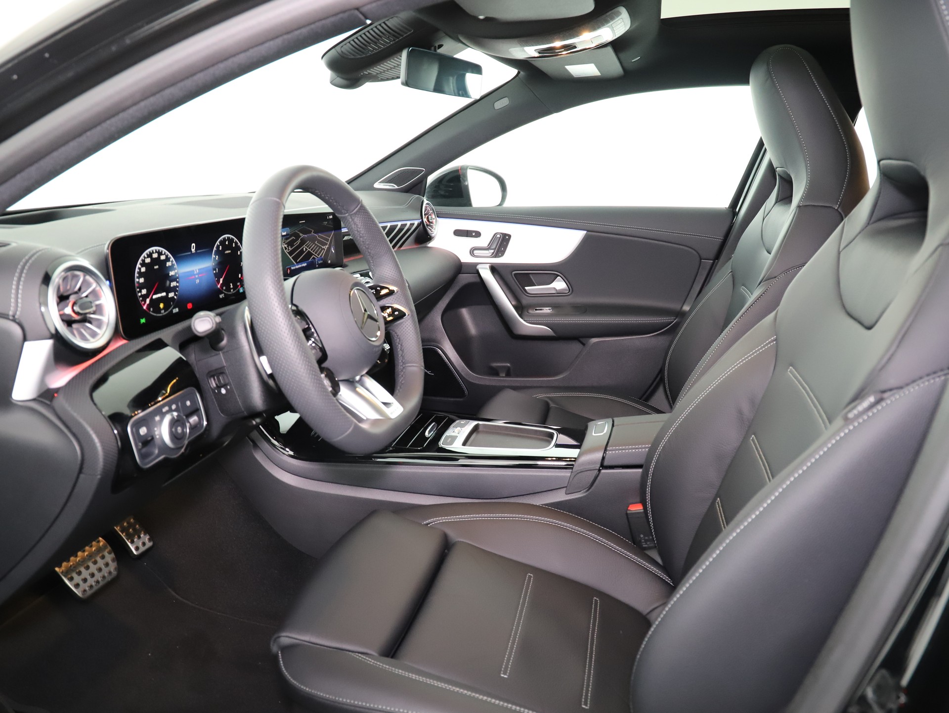 MERCEDES-BENZ A AMG 45 S 4Matic 8G-DCT-image-9