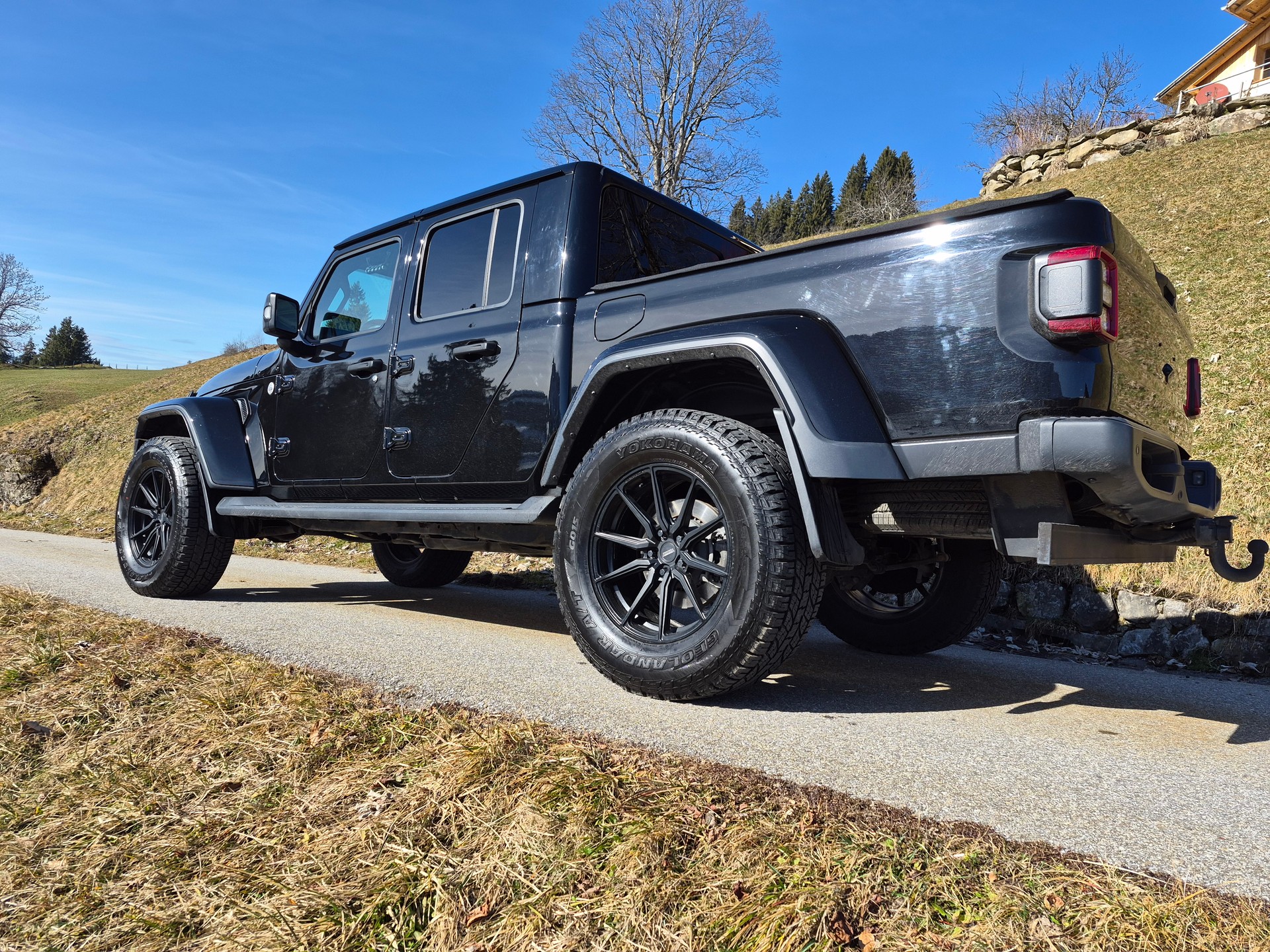 JEEP Gladiator 3.0 V6 Overland-image-3
