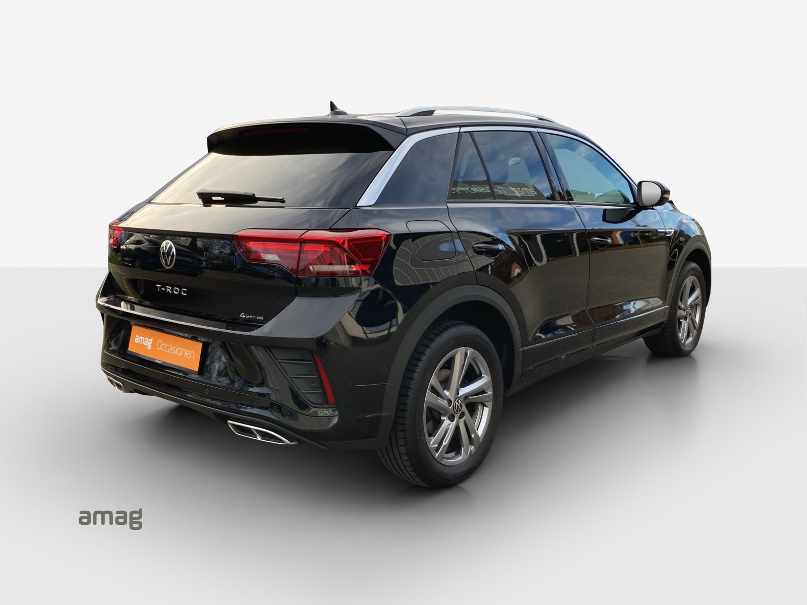 VW T-Roc 2.0 TSI R-Line DSG 4Motion-image-4